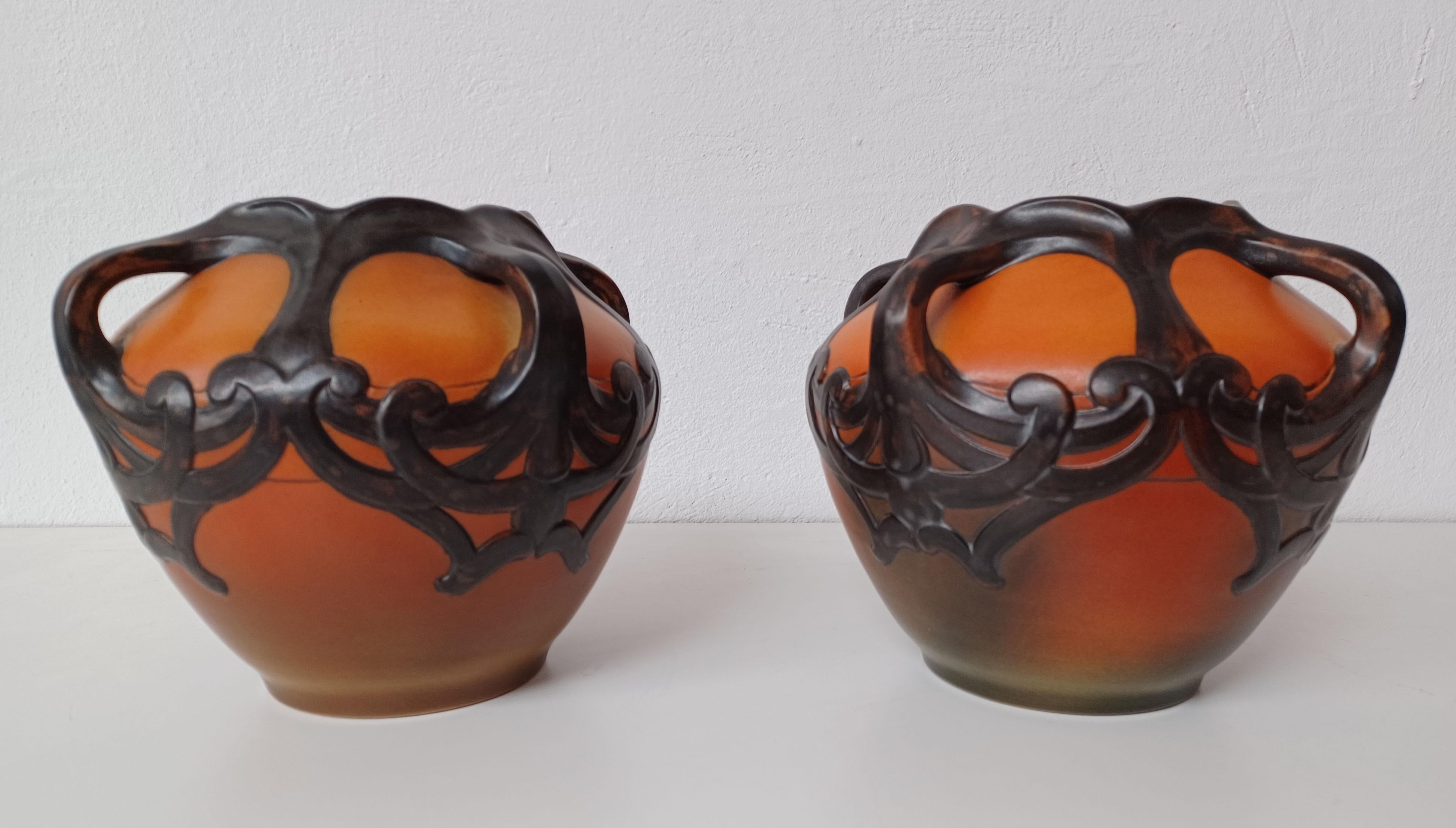 1900s Two Karen Hagen Hand-Crafted Danish Art Nouveau Vases by P. Ipsens Enke In Good Condition For Sale In Knebel, DK