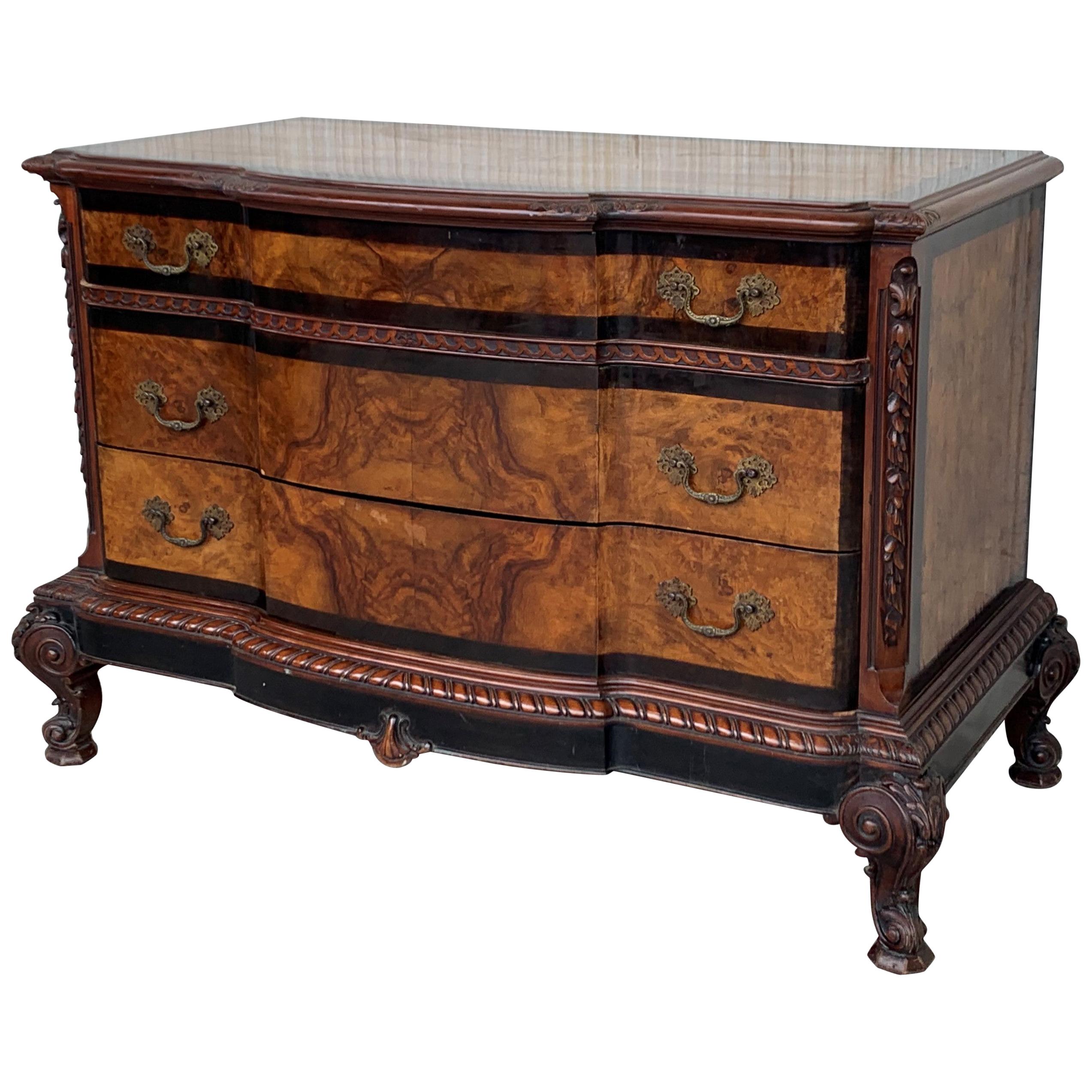 1900s Venetian Baroque Commode Chest of Drawers in Burl Walnut with Ebonized Det