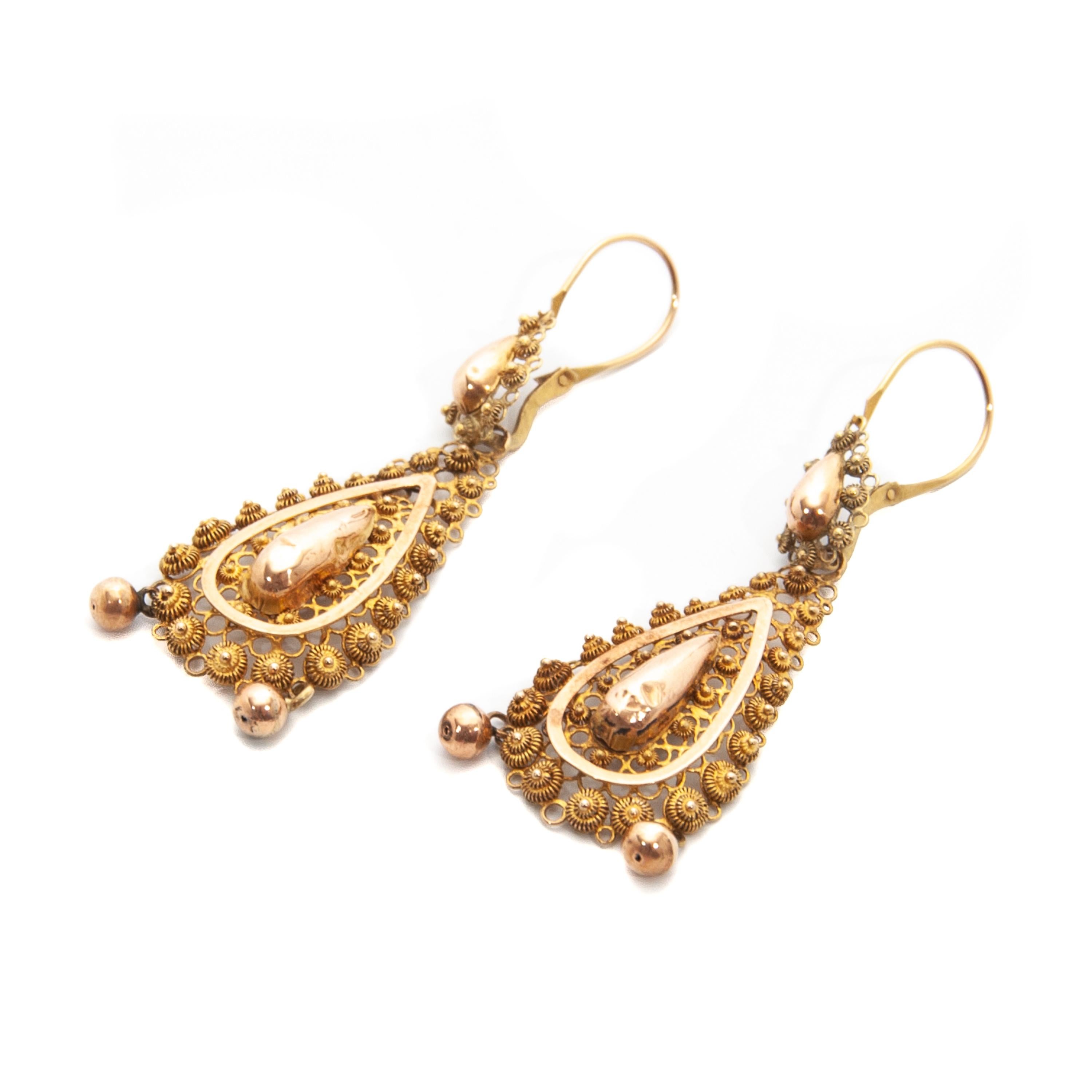 Victorian Antique 14 Karat Yellow Gold Openwork Dangle Earrings For Sale