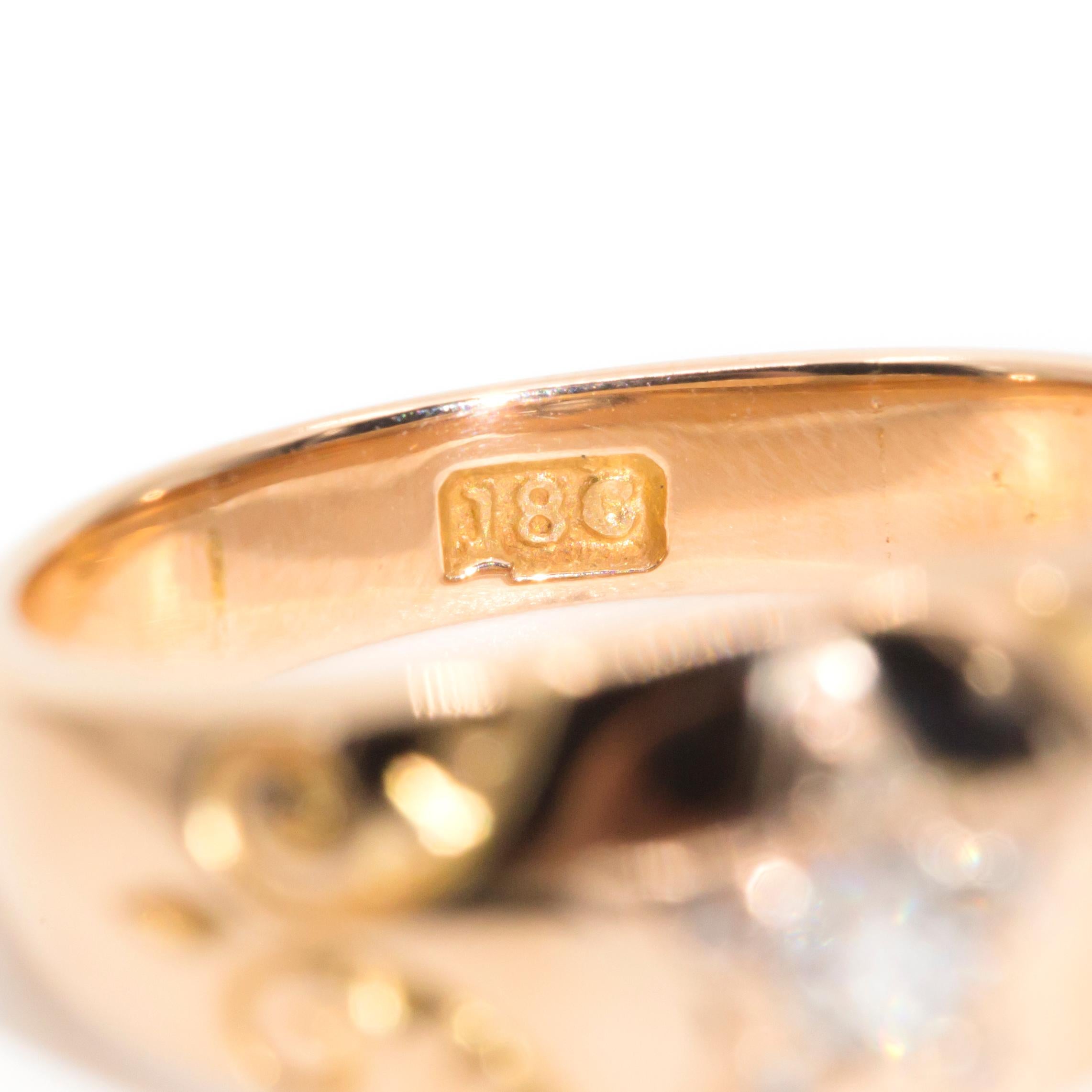 1900s Victorian Old European Cut Star Set Diamond Ring in 18 Carat Yellow Gold 12