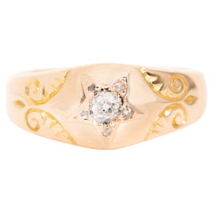1900s Victorian Old European Cut Star Set Diamond Ring in 18 Carat Yellow Gold