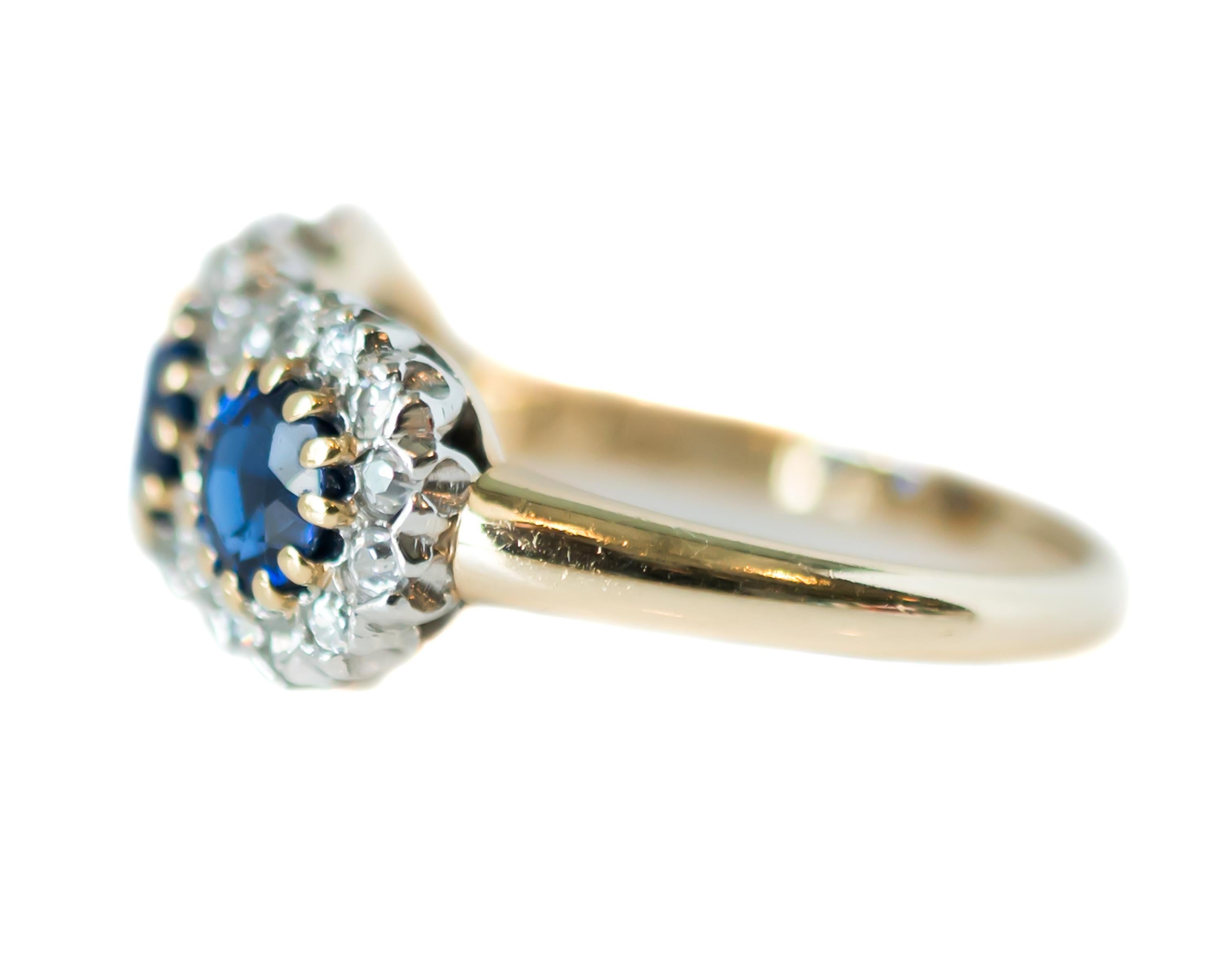 Women's 1900s Victorian Three-Stone Sapphire, Diamond 14 Karat Gold and Platinum Ring