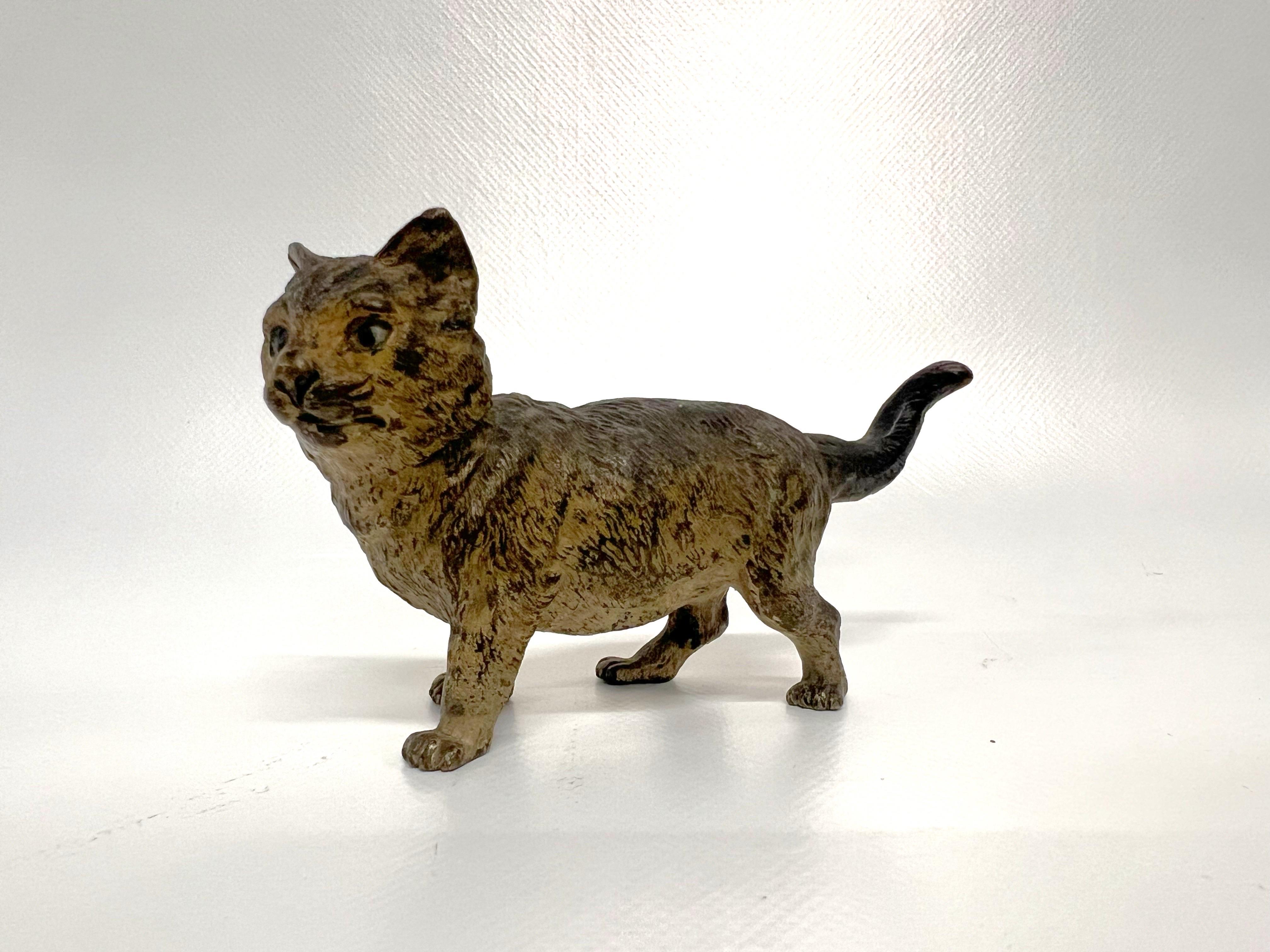 1900s Vienna Cold Painted Bronze Cat, Attributed to Bergman 1