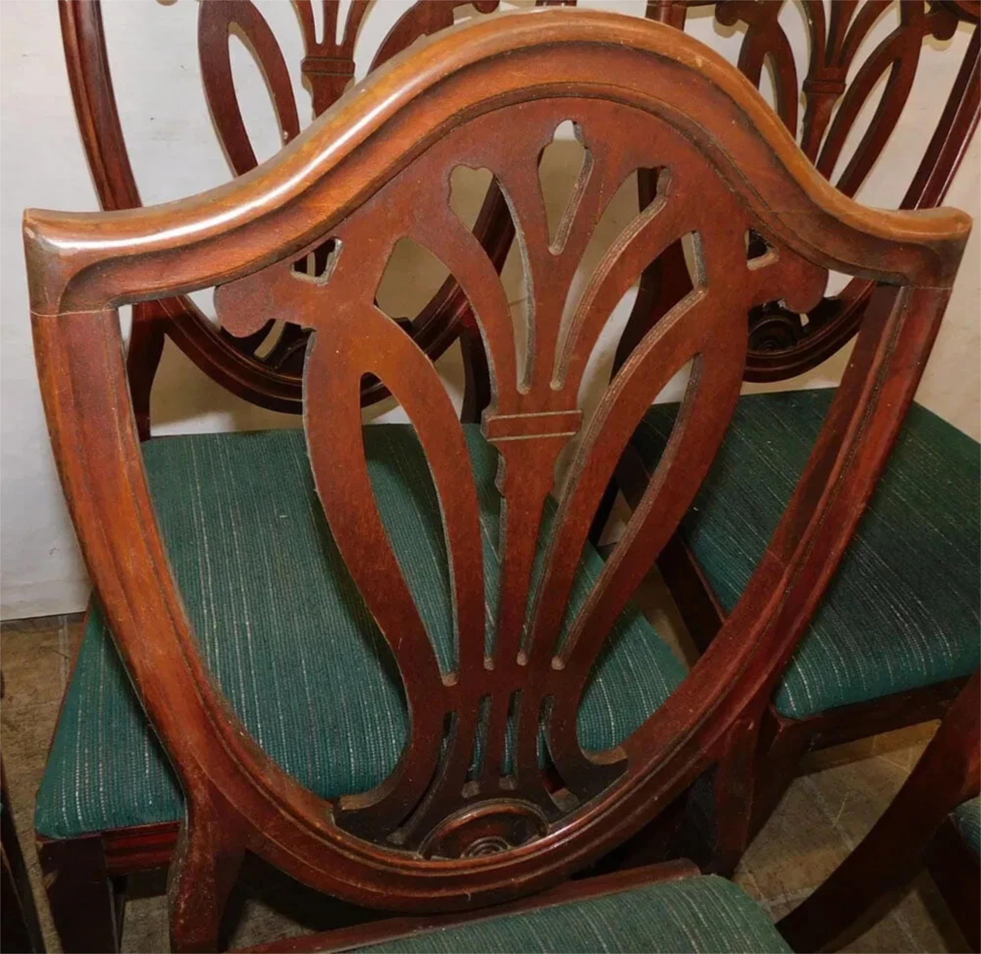Autre Vintage 1900, dossier bouclier, salle à manger, acajou, tapisserie verte. Chaises, ensemble de 6 ! en vente