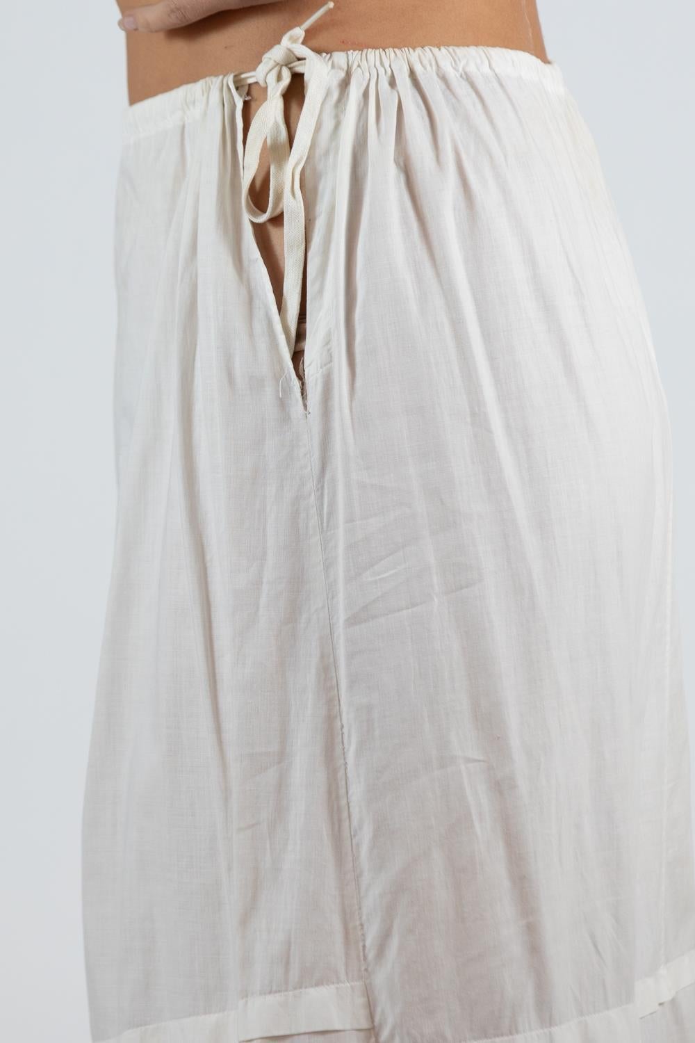1900S White Organic Cotton Antique Lace Skirt For Sale 4