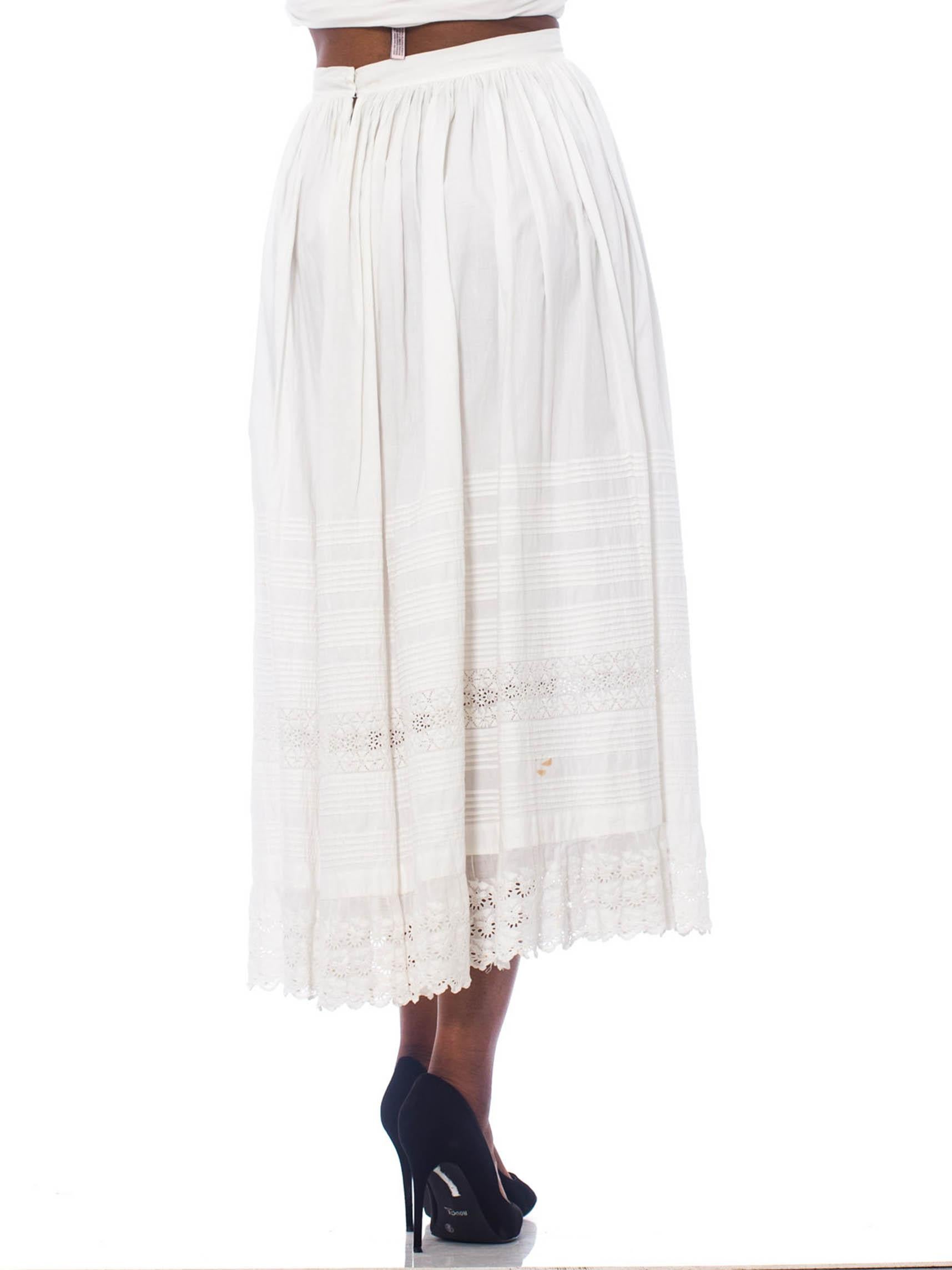 Victorian White Organic Cotton Eyelet Lace Straight Cut & Pin-Tucked Skirt im Angebot 5