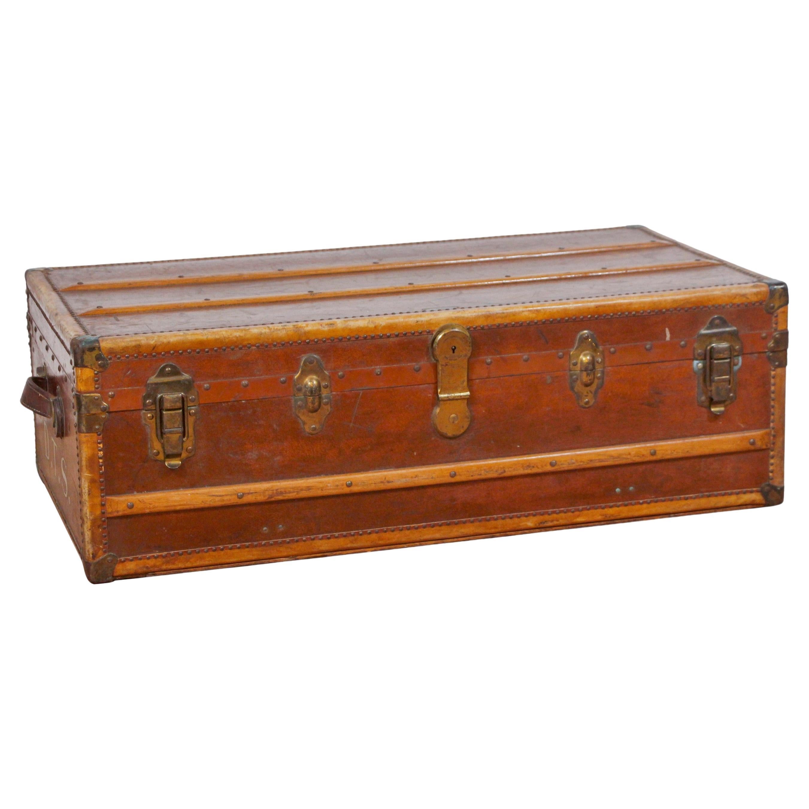1900s Wood Trunk Luggage, Arthur Gilmore Inc. W/ Leather Handles
