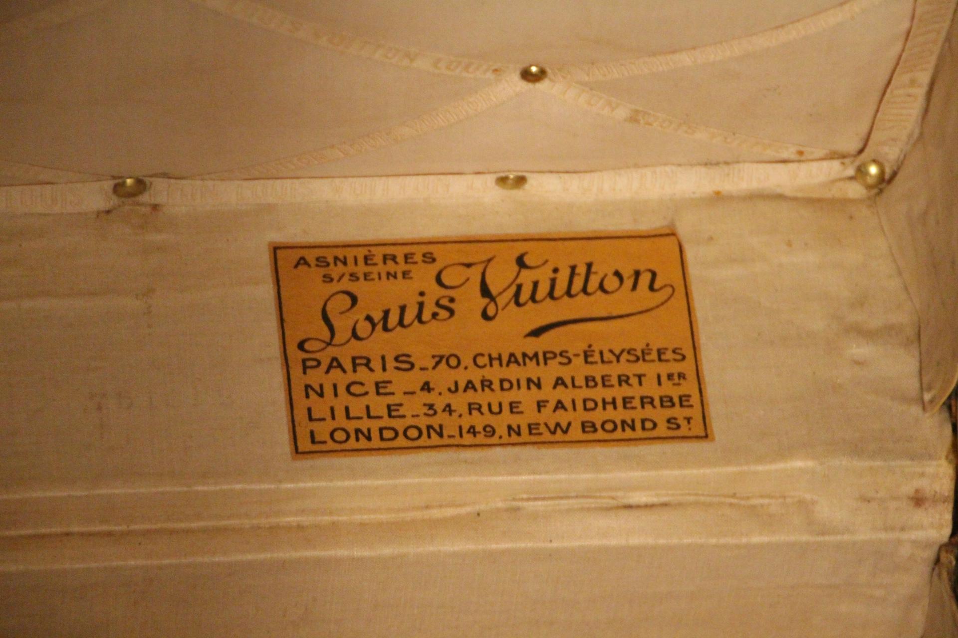 1900s Yellow Canvas Louis Vuitton Steamer Trunk 9