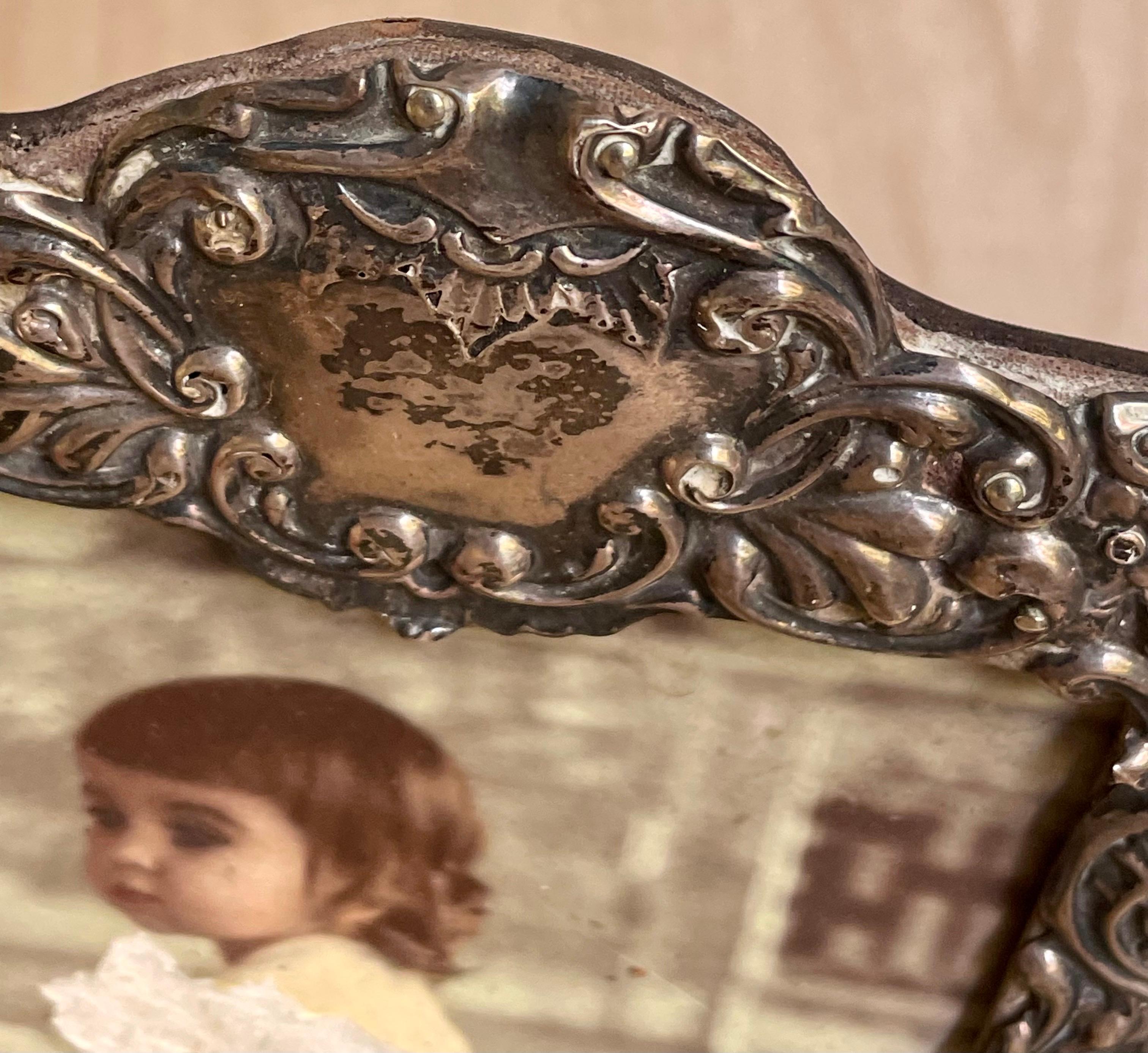Early 20th Century 1901 Birmingham Mint Sterling Silver Desk Top Picture Frame Embossed Design For Sale