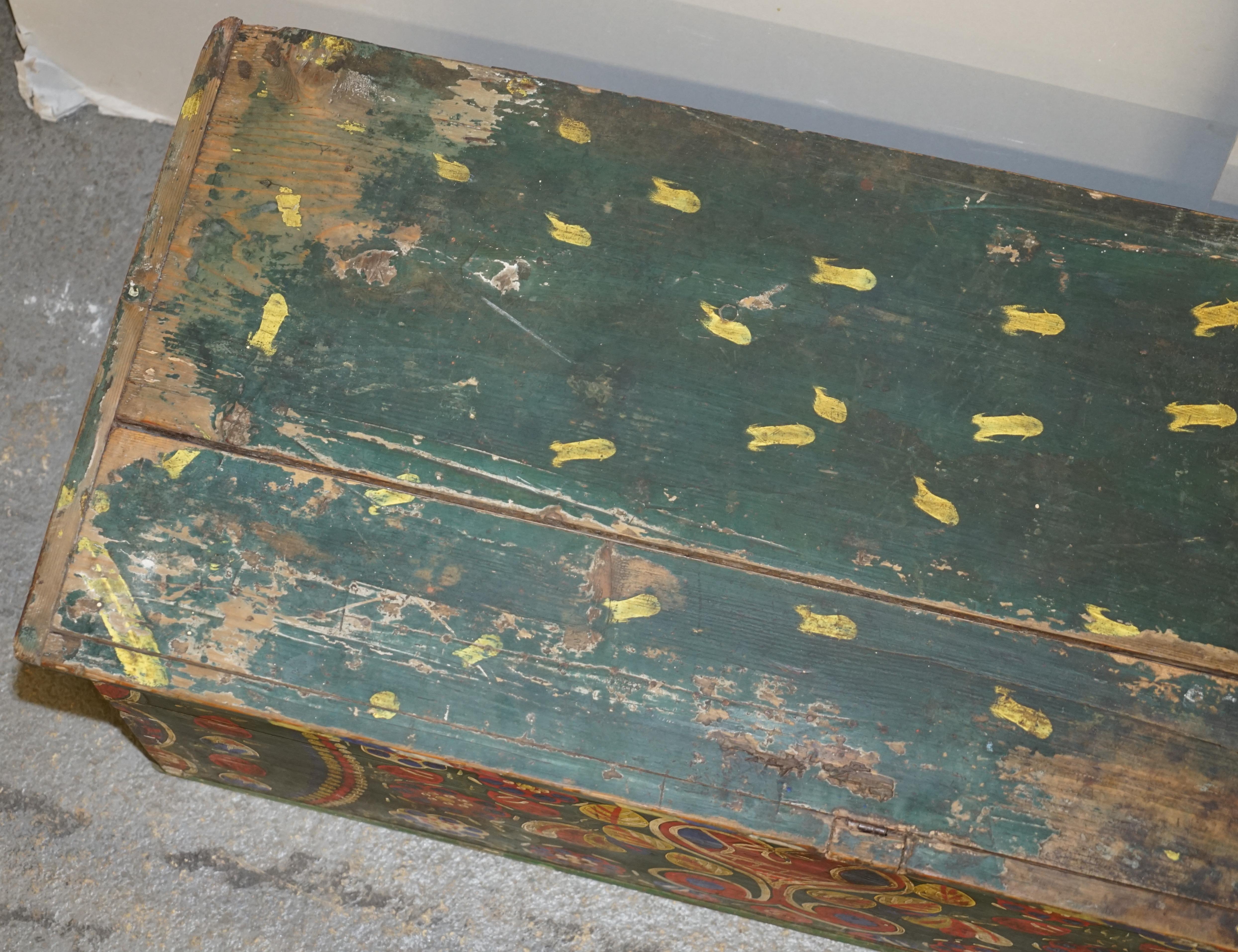 Pine 1901 Dated Love Heart Antique Original Paint Romanian Blanket Chest Coffer Trunk For Sale