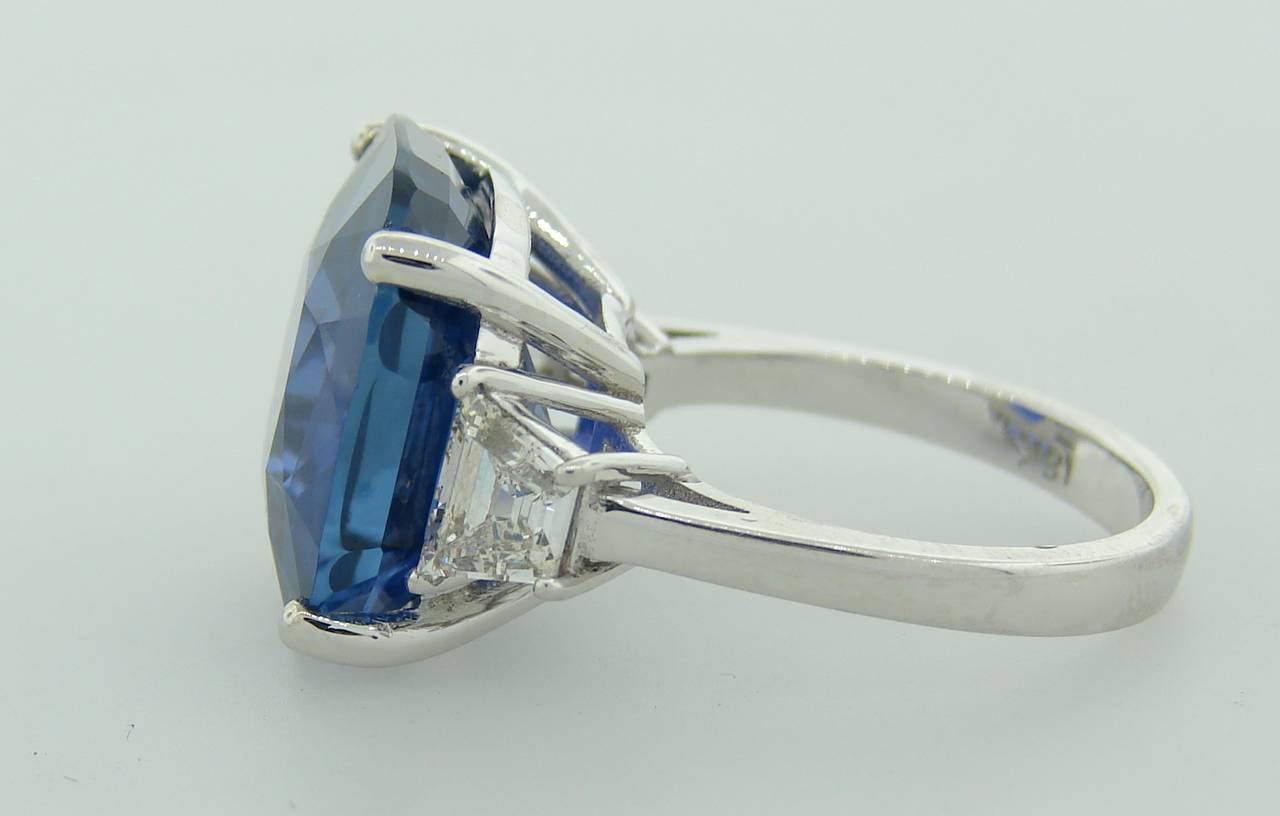 19,02 Karat Ceylon Natürlicher Saphir ohne Hitzebescheinigung Diamant  Ring Damen im Angebot