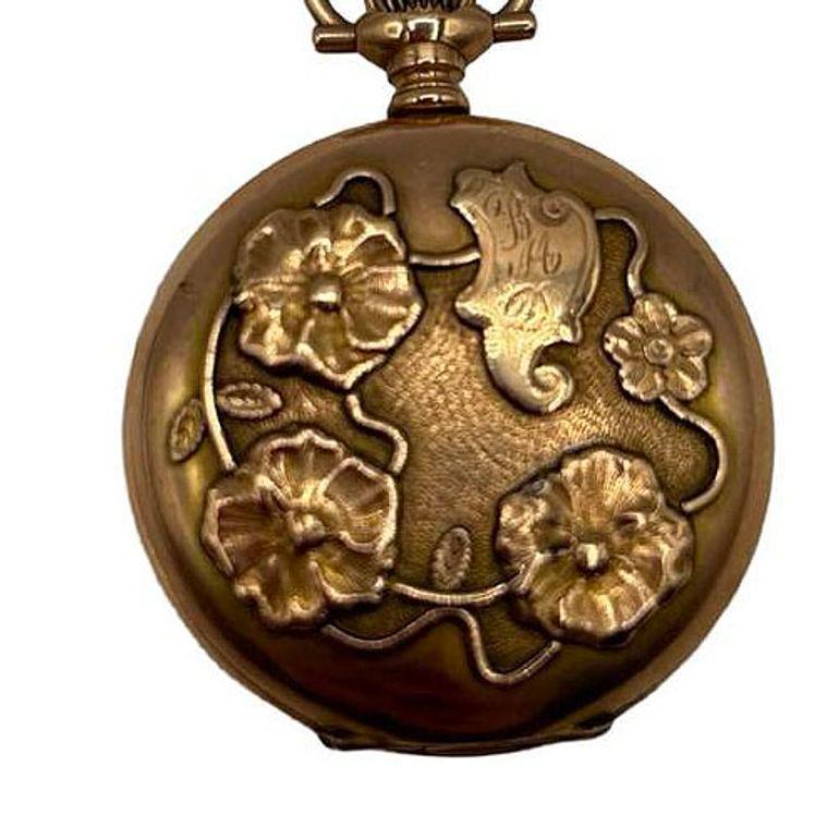 1903 Art Nouveau Portrait Repousse Gold Filled Pocket watch by Waltham For Sale 2