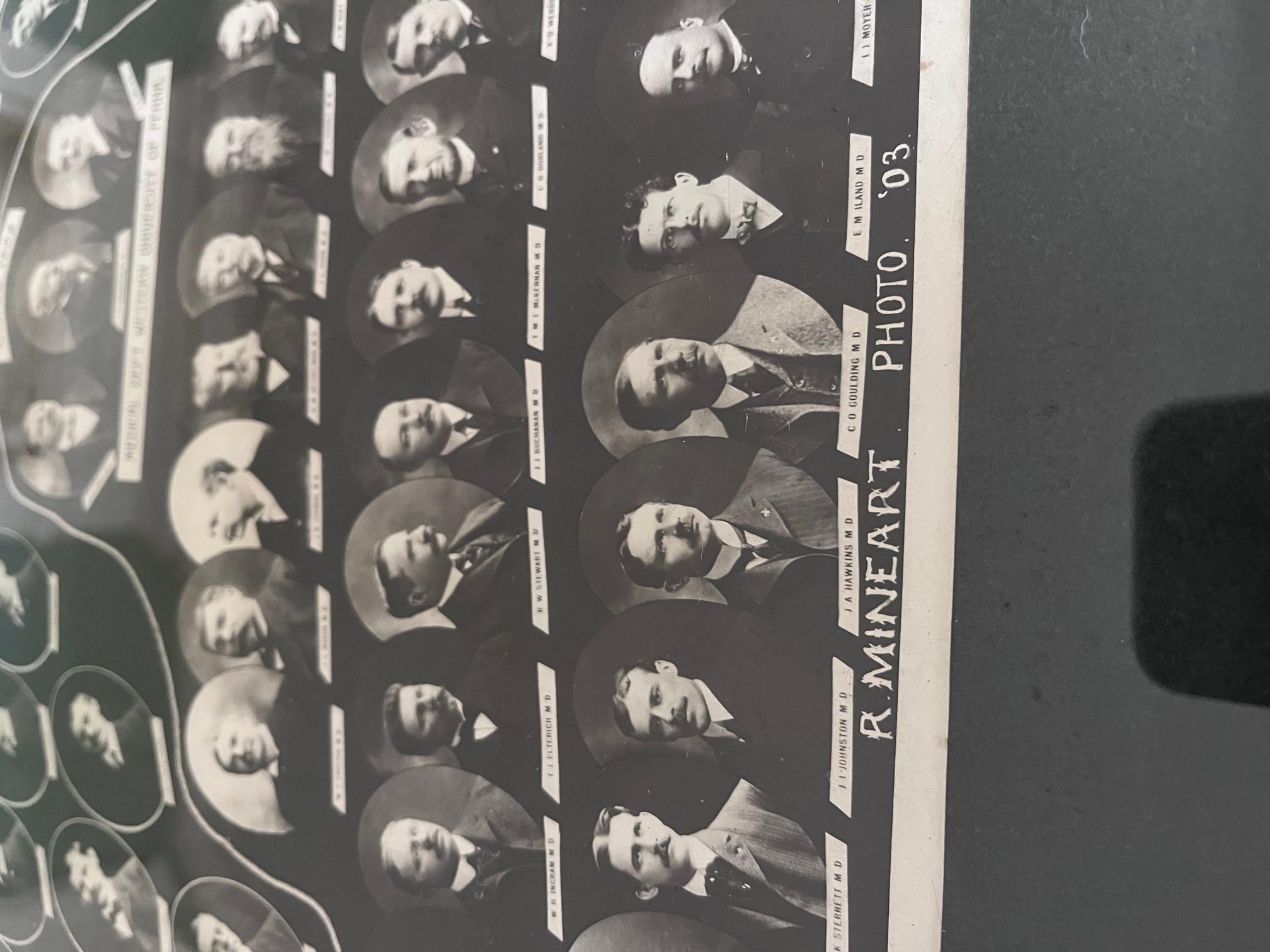 Photographie de classe de médecins diplômés de l'université Western, Pennsylvanie, 1903 en vente 3