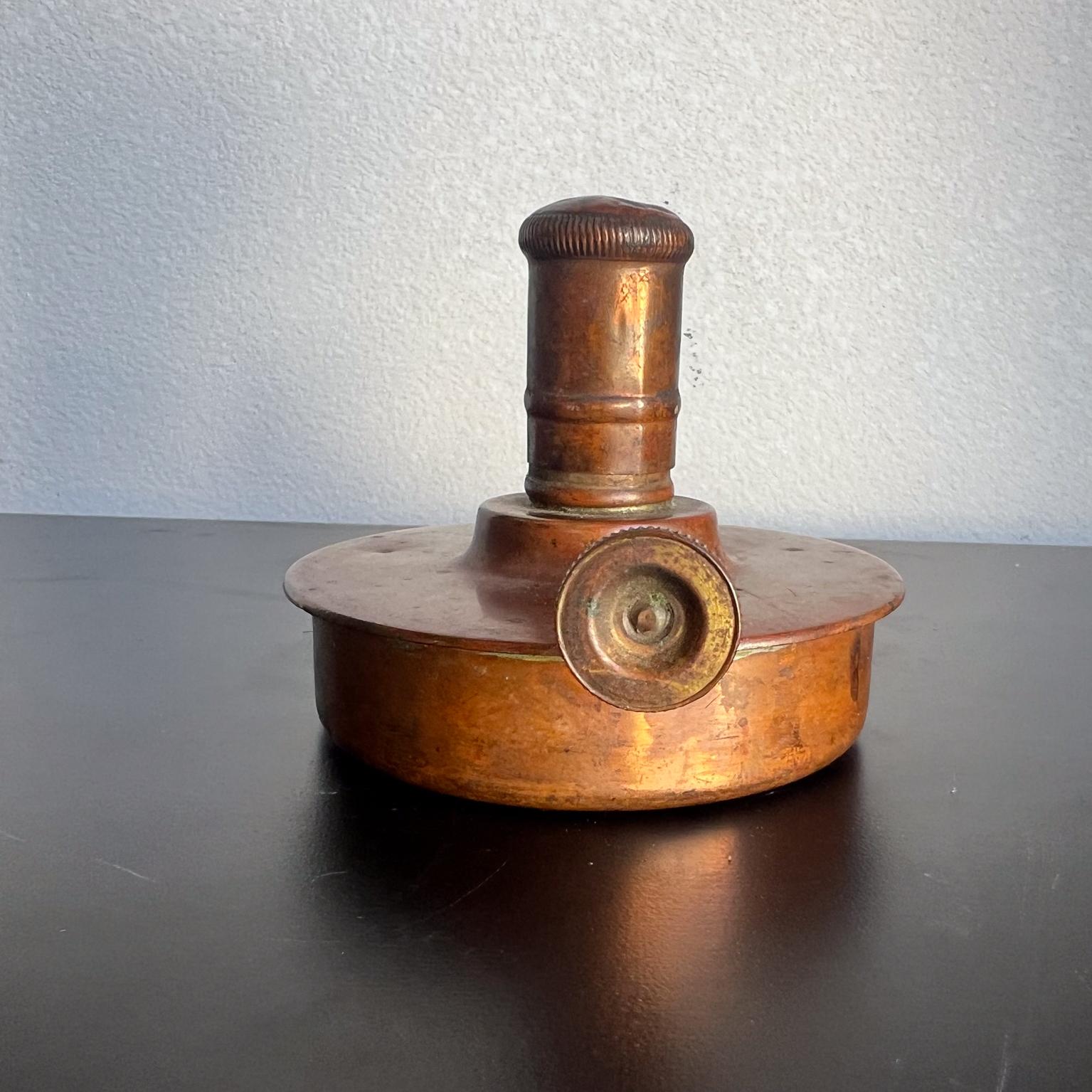 Lampe à huile ancienne Manning Bowman, 1904, cuivre patiné et laiton en vente 4