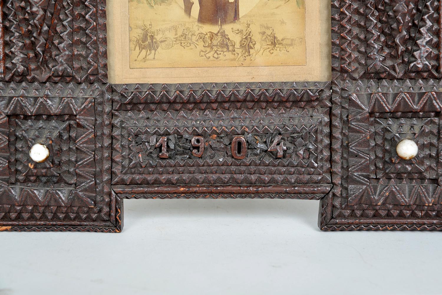 1904 Dutch Souvenir Tramp Art Picture Frame Folk Art Belgium WW1 Soldier Antique 2