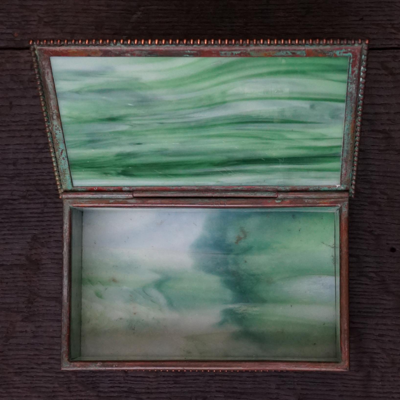 1905-1920 Green Slag Glass and Bronze Desk Set by Tiffany Studios New York 10