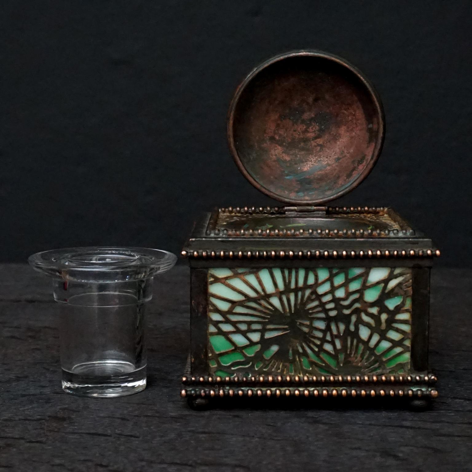1905-1920 Green Slag Glass and Bronze Desk Set by Tiffany Studios New York 1