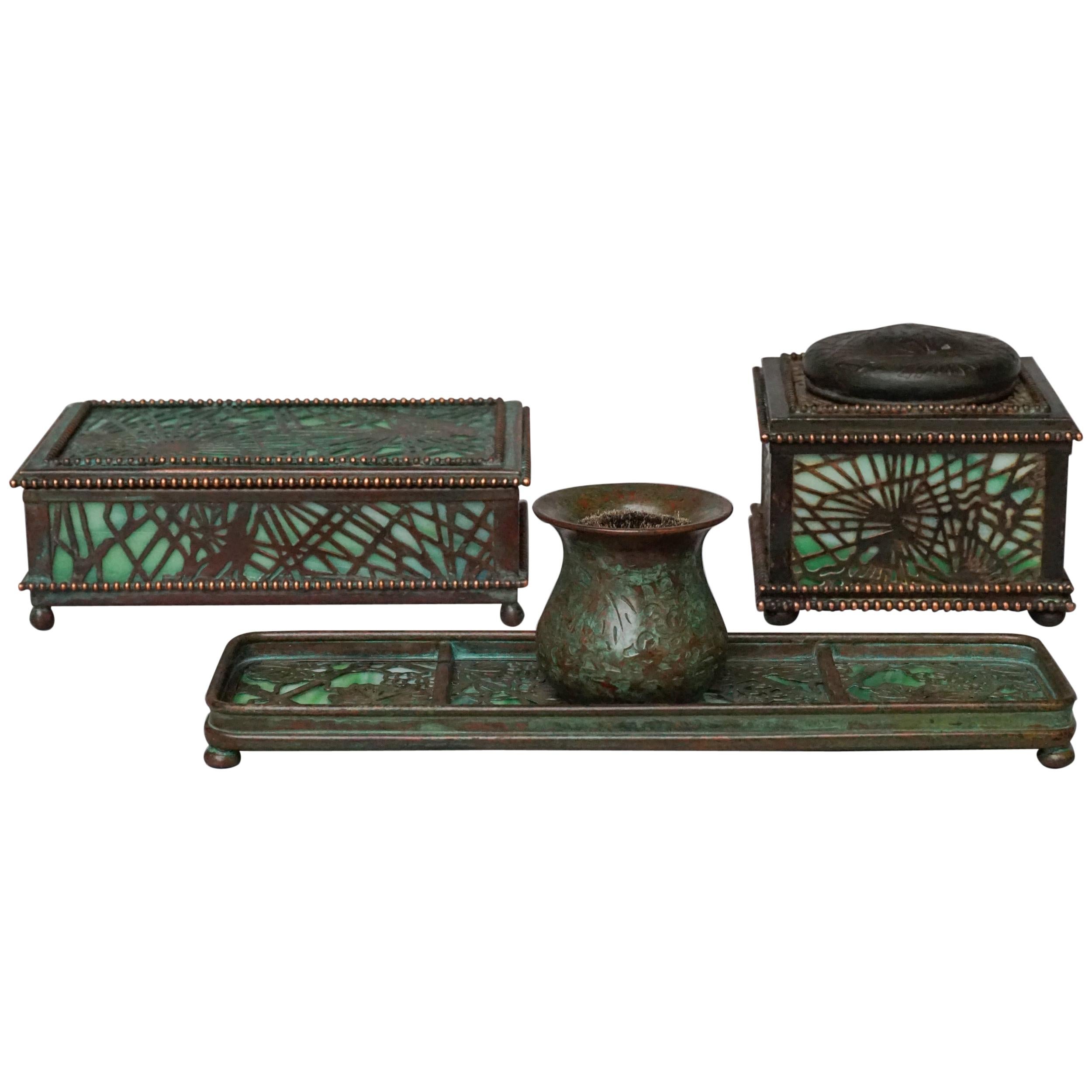 creatief taart Vuiligheid 1905-1920 Green Slag Glass and Bronze Desk Set by Tiffany Studios New York  at 1stDibs