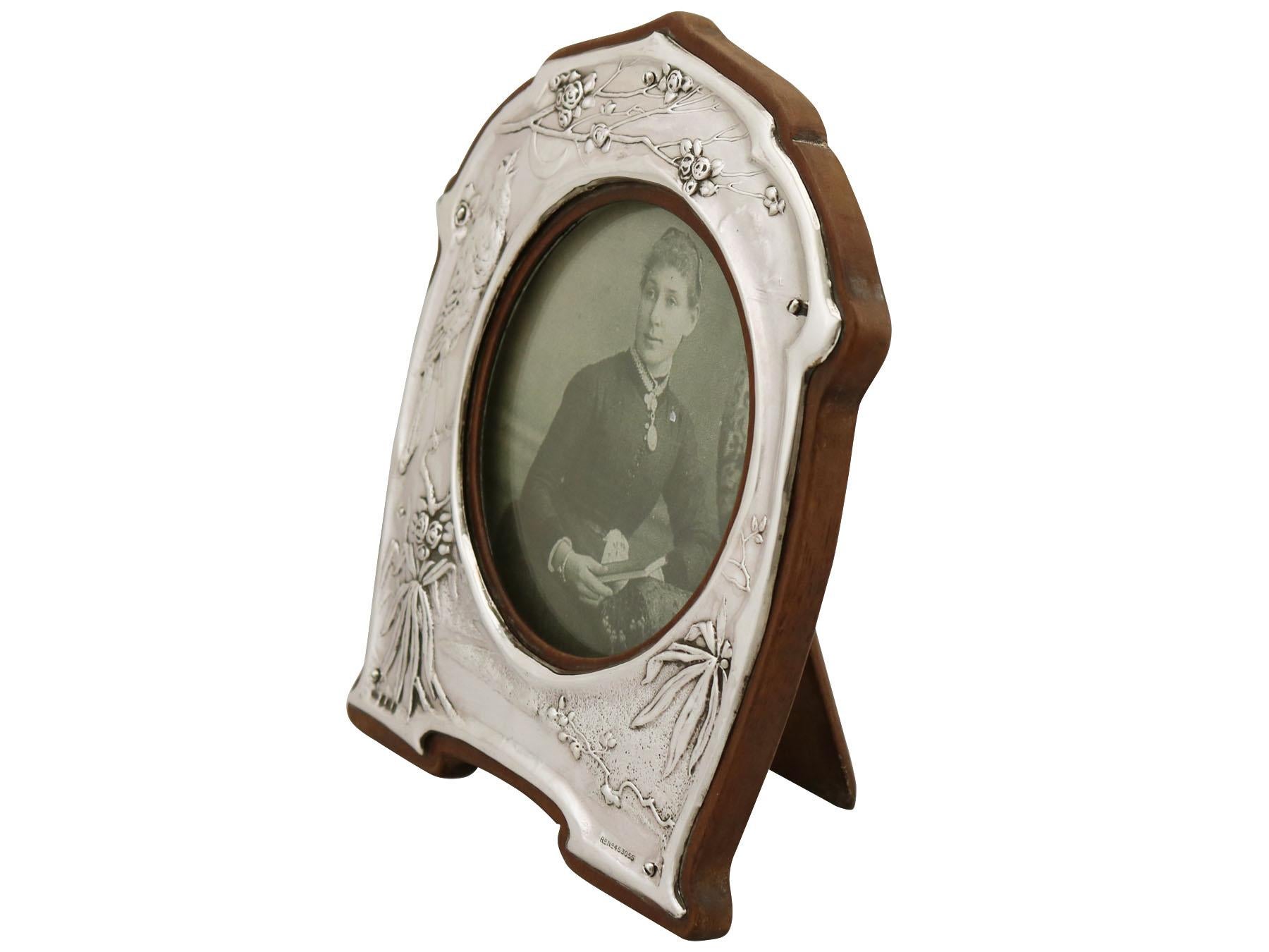 British 1905 Antique Edwardian Sterling Silver Photograph Frame