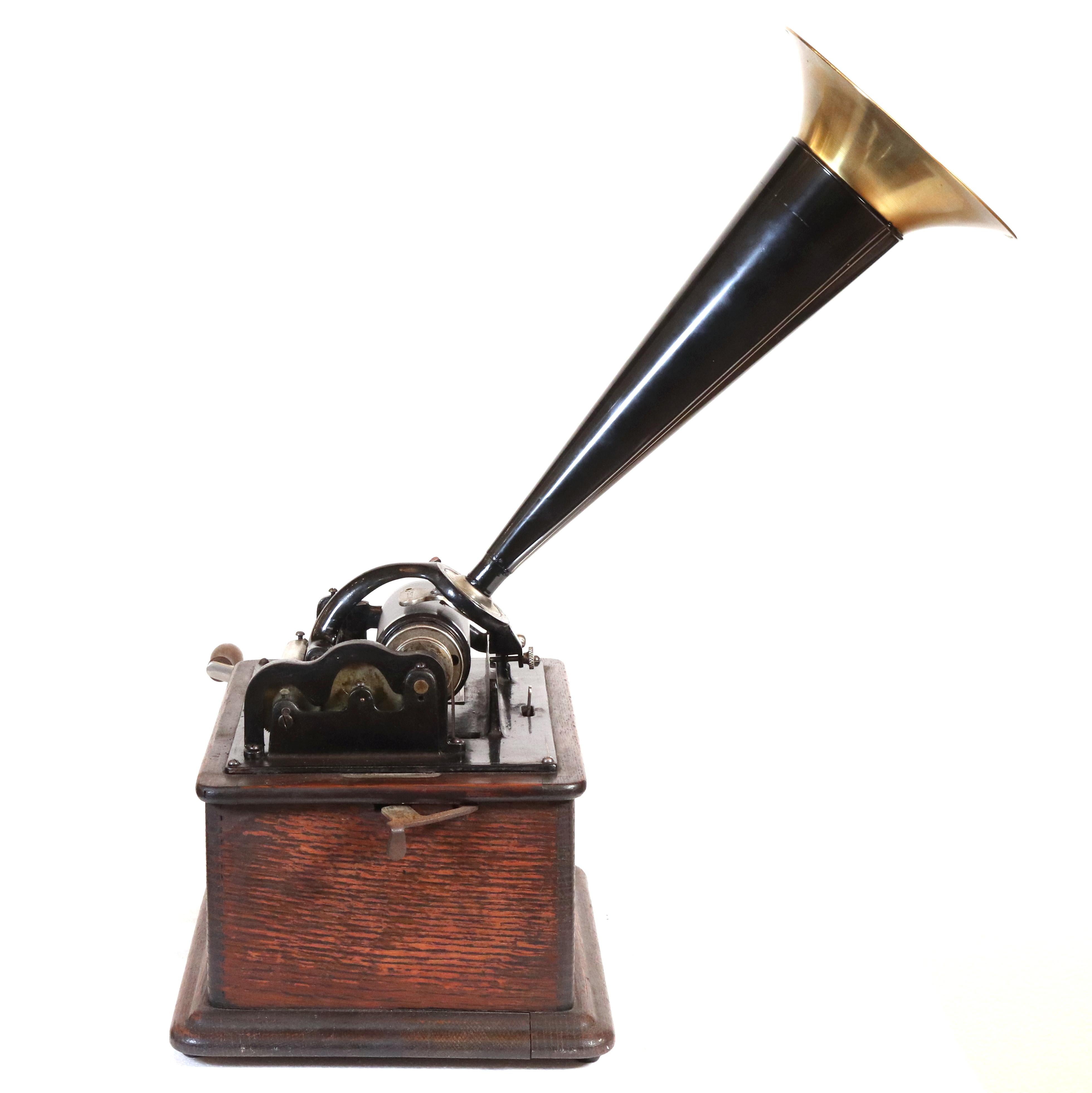 1905 Antiguo fonógrafo estándar Thomas Edison en Bueno Estado en New York, NY