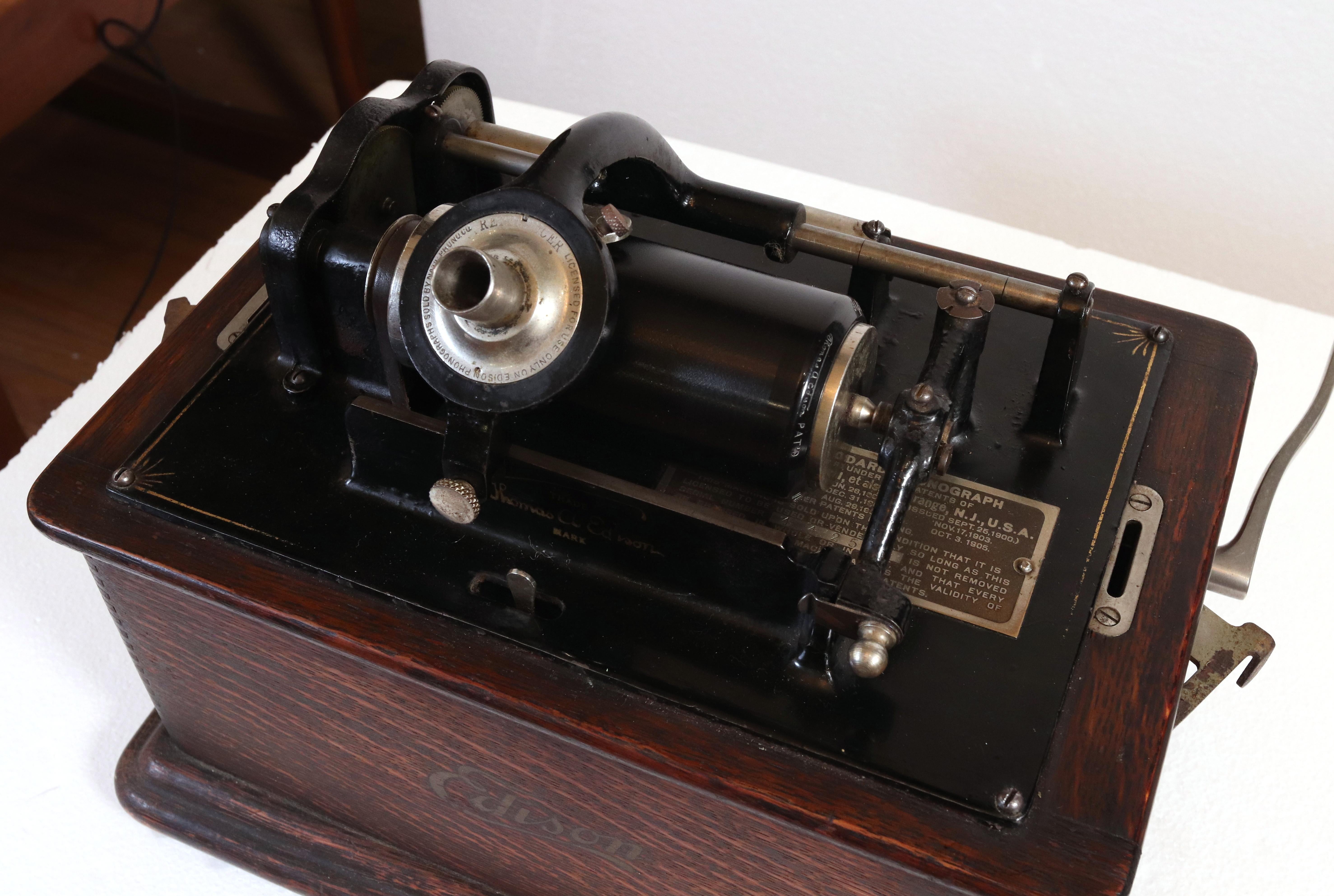 1905 Antiguo fonógrafo estándar Thomas Edison Metal