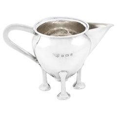 Caraffa per panna in argento sterling in stile Arts & Crafts del 1905