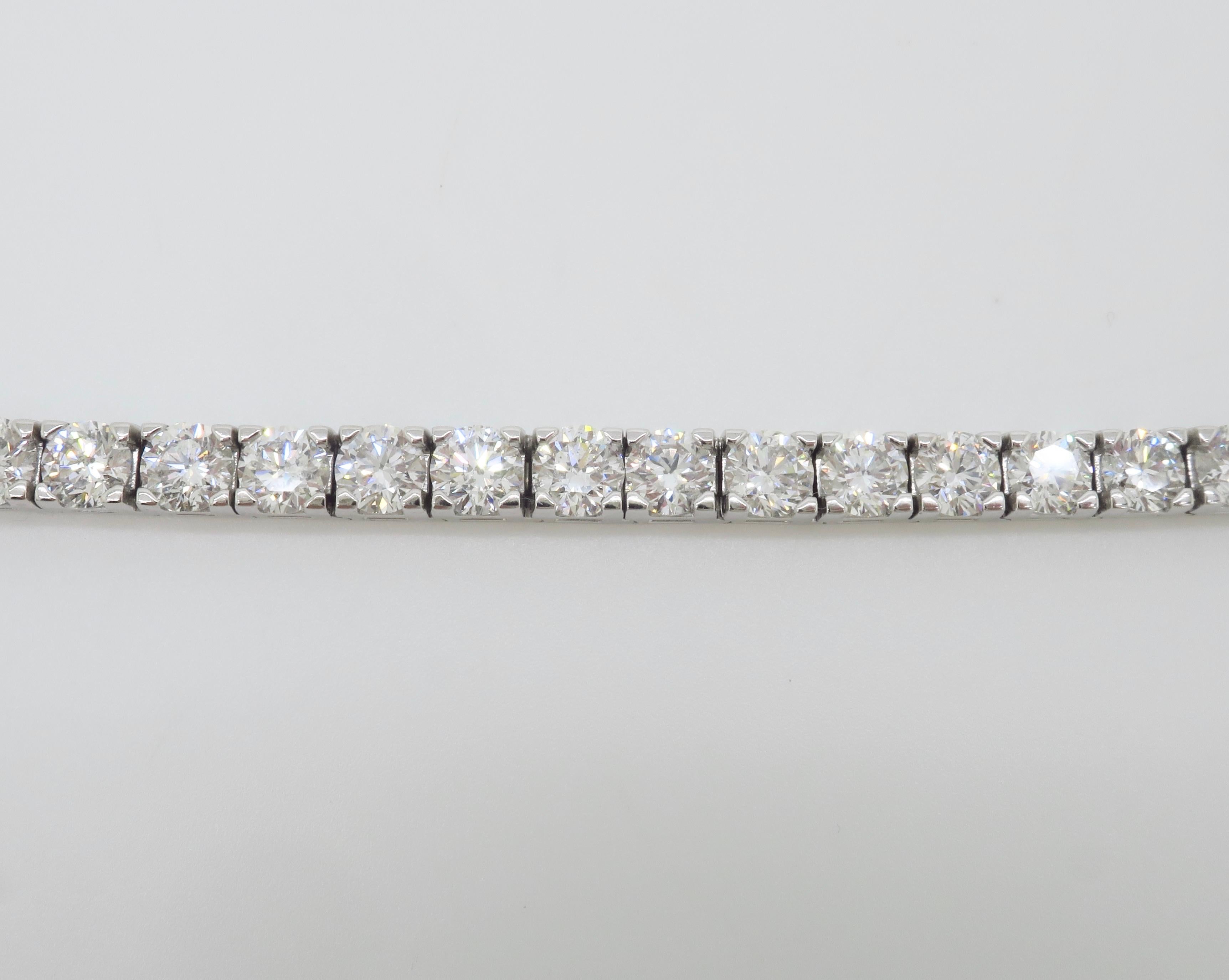 Bracciale tennis con diamanti da 19,05 carati, media di 0,50 carati per ogni pietra 7