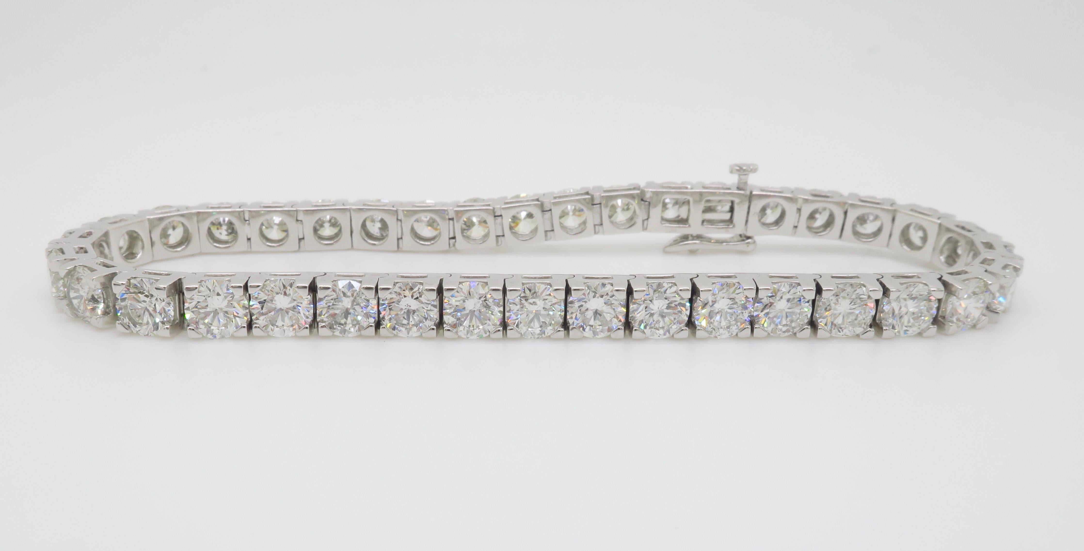 Bracciale tennis con diamanti da 19,05 carati, media di 0,50 carati per ogni pietra 11