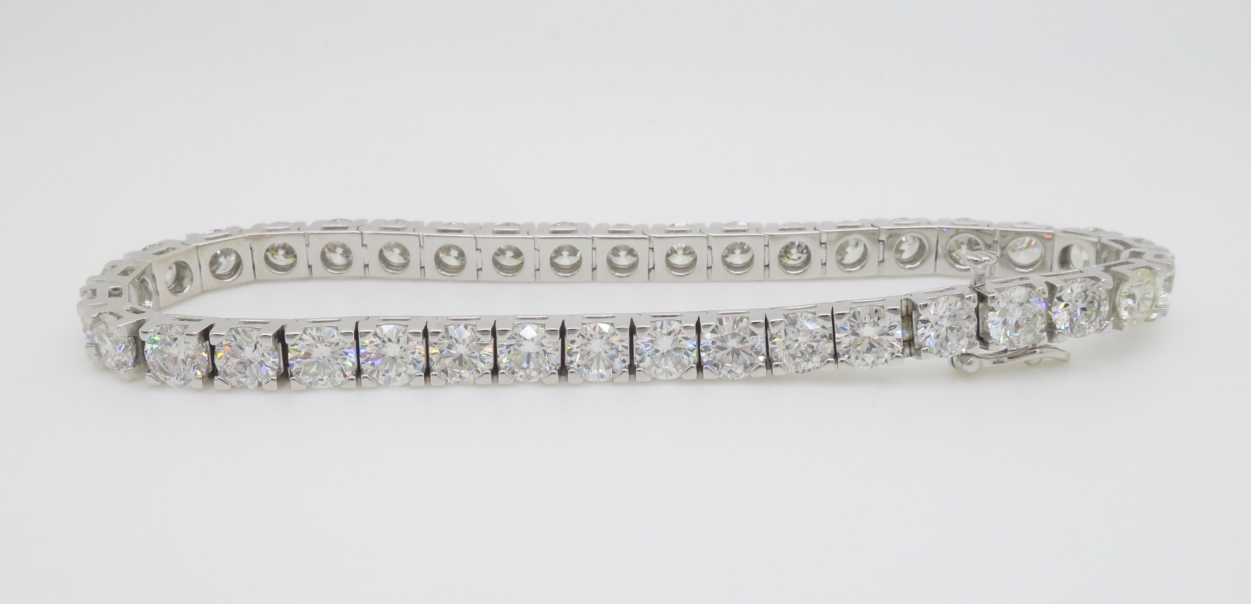 Bracciale tennis con diamanti da 19,05 carati, media di 0,50 carati per ogni pietra 12