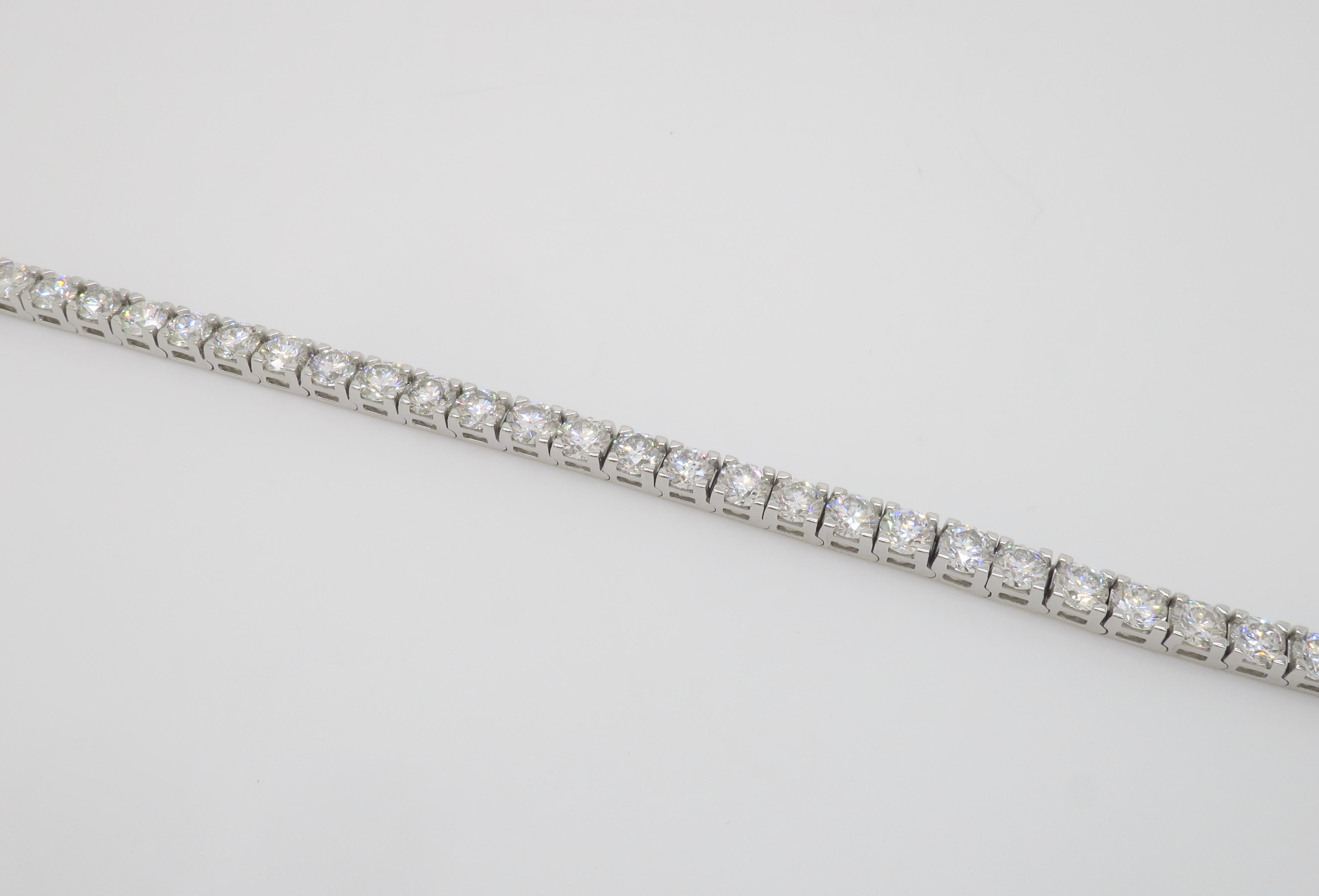 Bracciale tennis con diamanti da 19,05 carati, media di 0,50 carati per ogni pietra 3