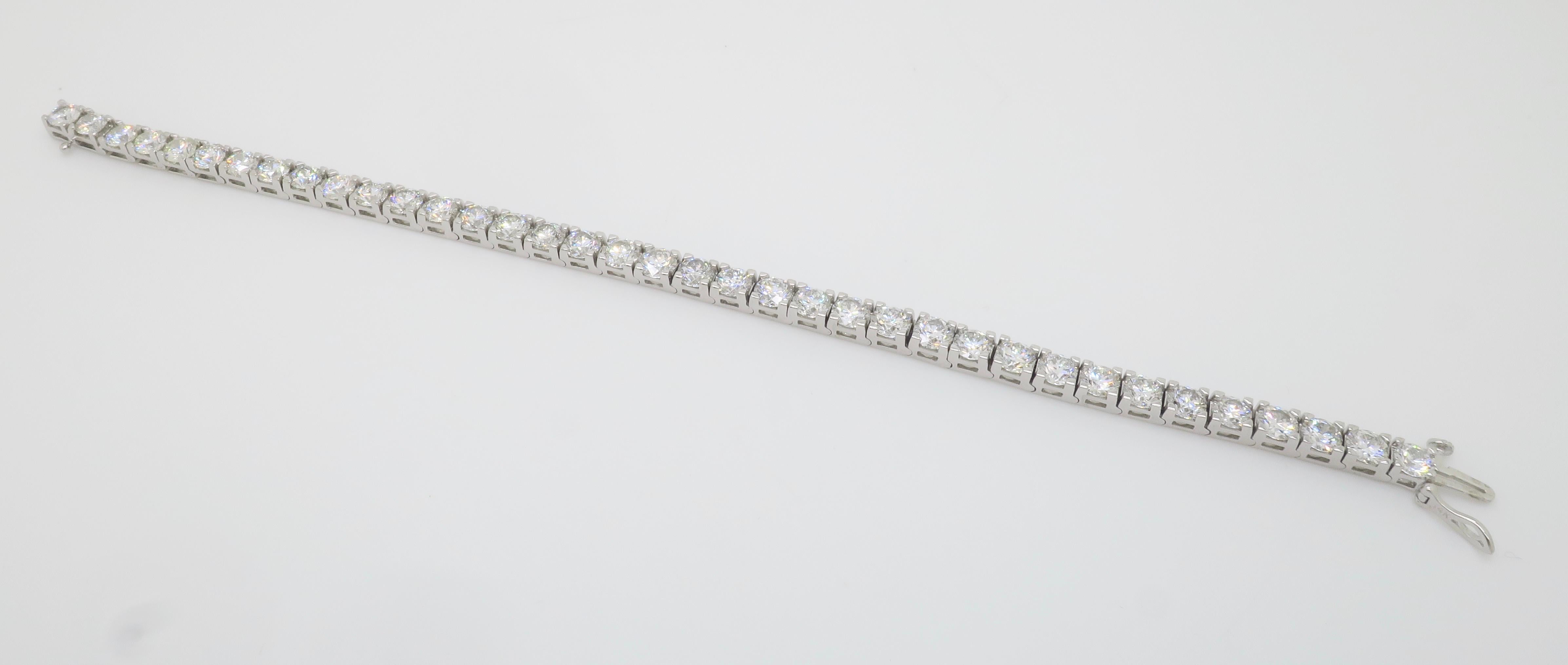 Bracciale tennis con diamanti da 19,05 carati, media di 0,50 carati per ogni pietra 4