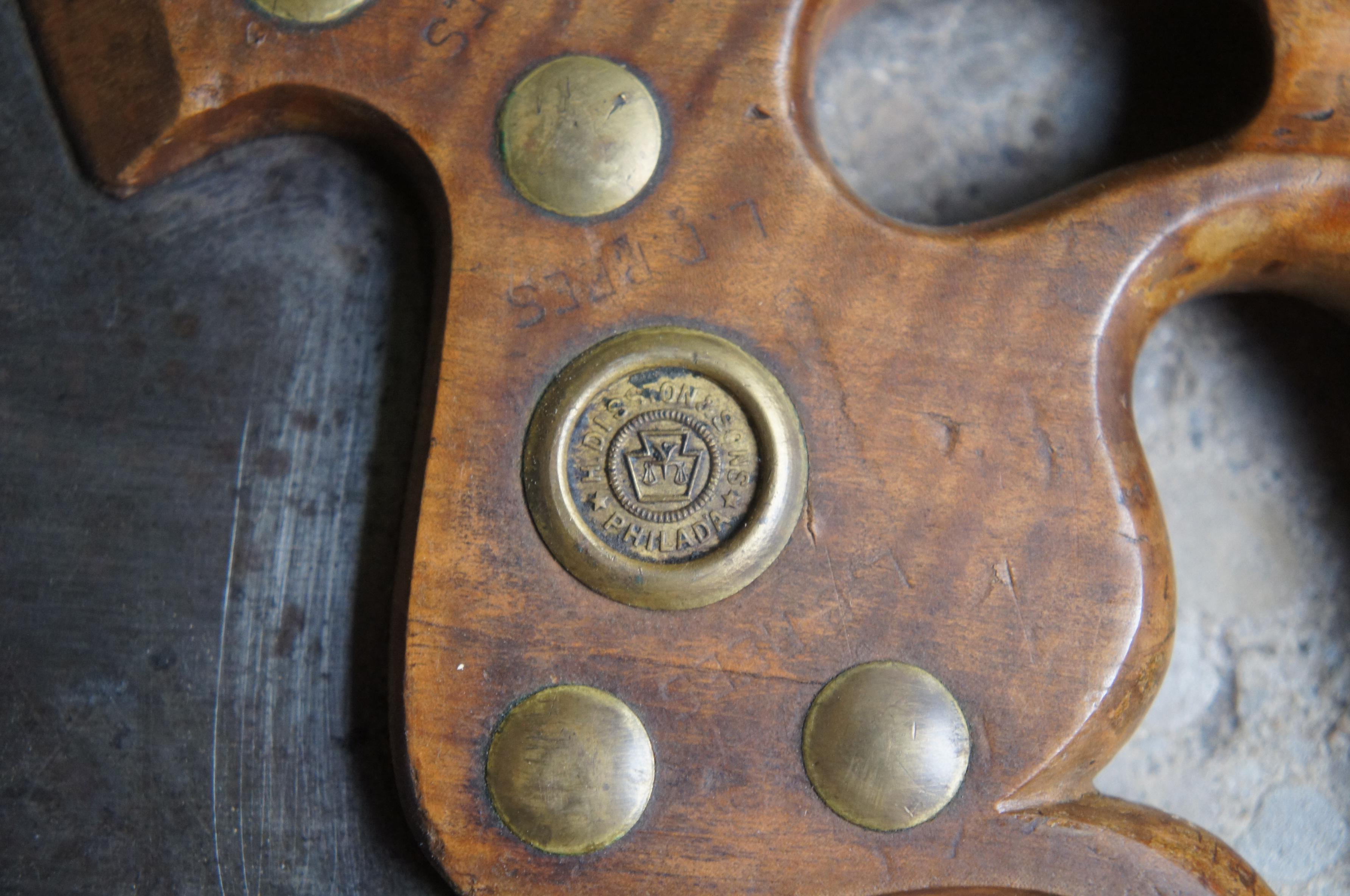 1906 Antique Pine Carpenters Tool Chest Trunk Strong Box Disston Saws Planers In Good Condition For Sale In Dayton, OH