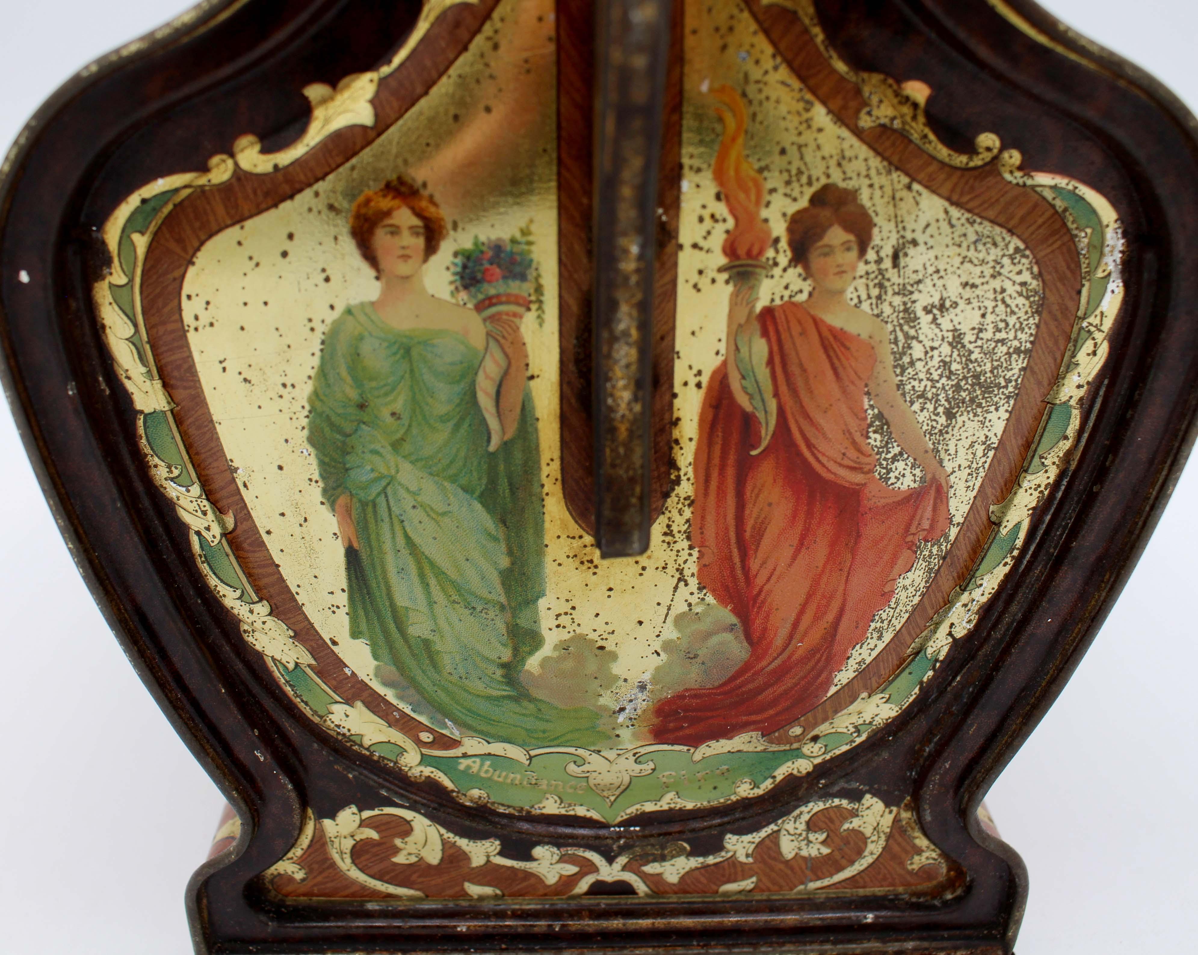 1906 Art Nouveau Biscuit Tin by Huntley & Palmers In Good Condition For Sale In Chapel Hill, NC