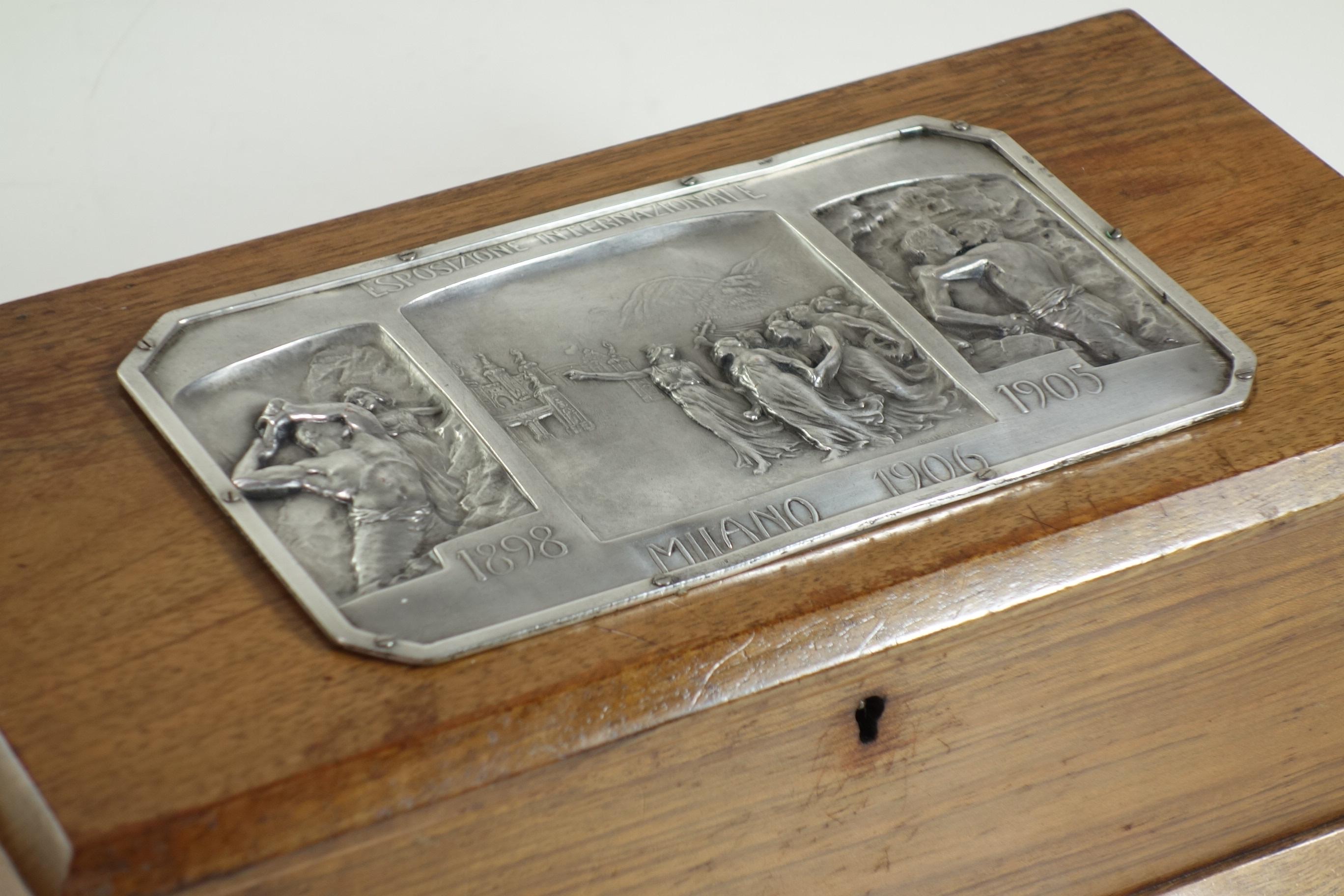 1906 Luigi Genazzi Art Nouveau Semplon Tunnel Italian Silver Plaque Wood Box In Good Condition For Sale In Brescia, IT