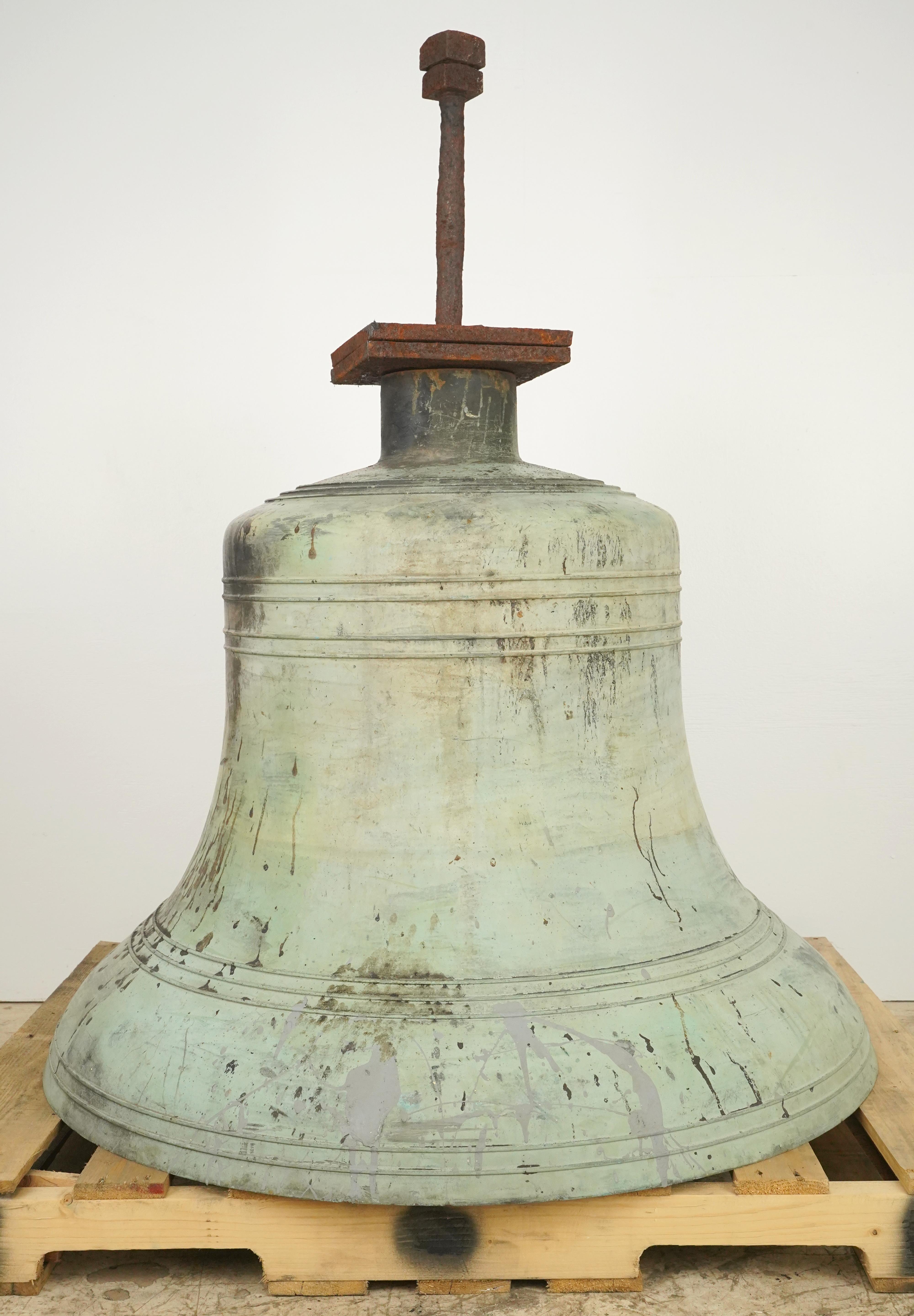 1906 Meneely Bell. Co. Cloche en bronze sans battant en vente 5