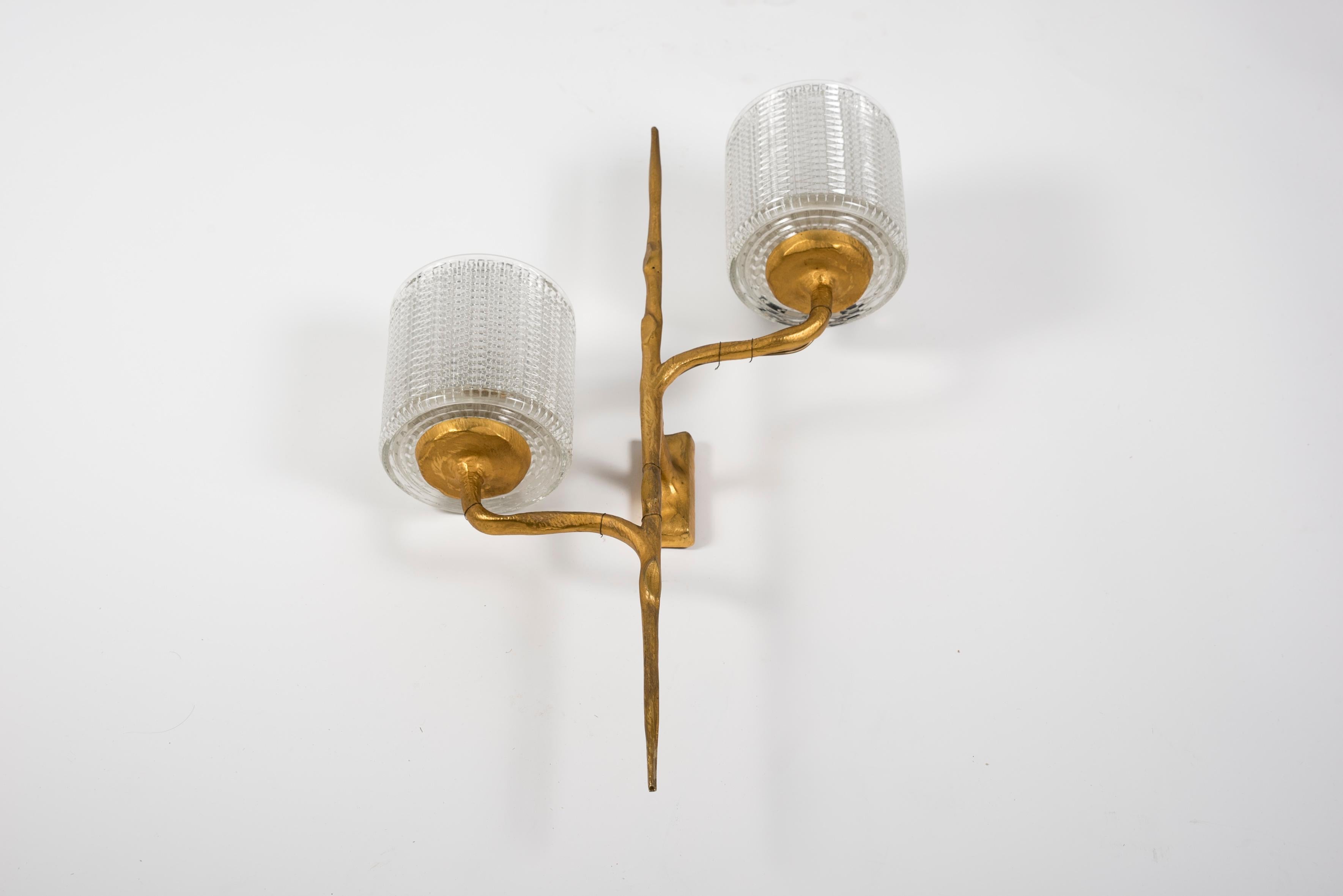 19060's, Golden Bronze Two Arms Wall Light In Good Condition For Sale In Bois-Colombes, FR