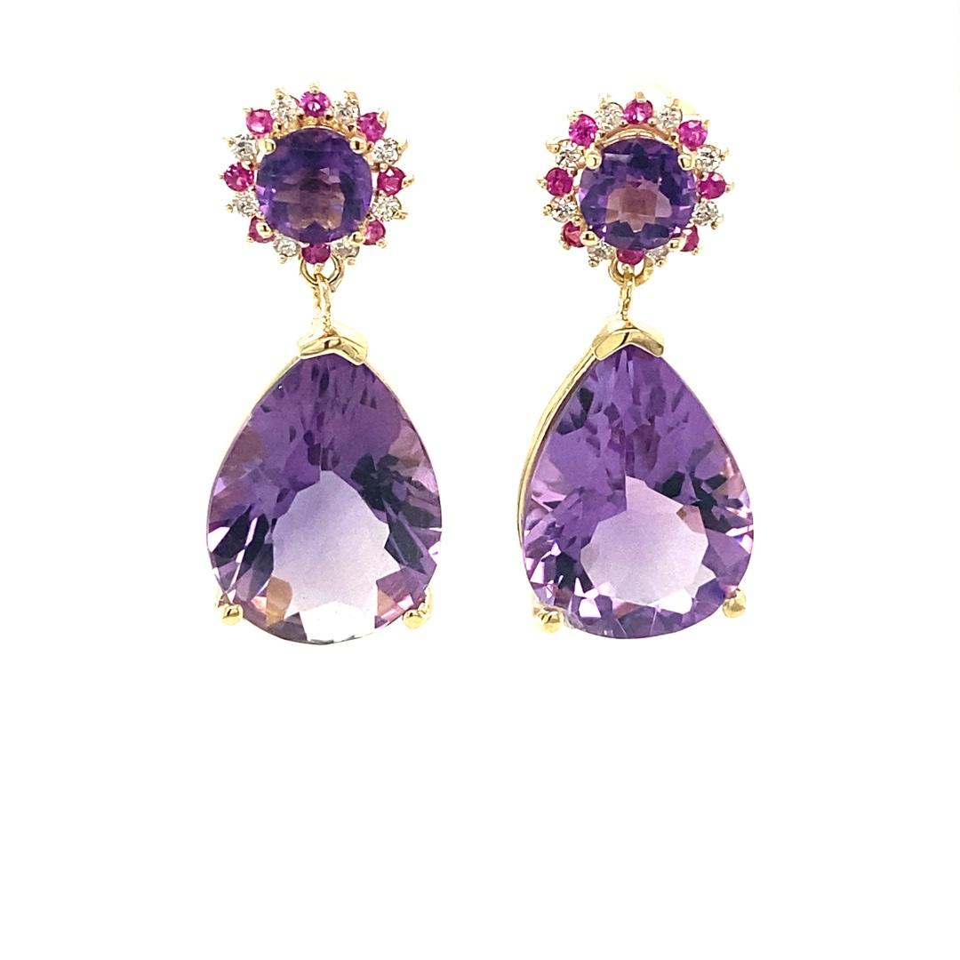 Contemporary 19.06 Carat Amethyst Sapphire and Diamond Yellow Gold Drop Earrings