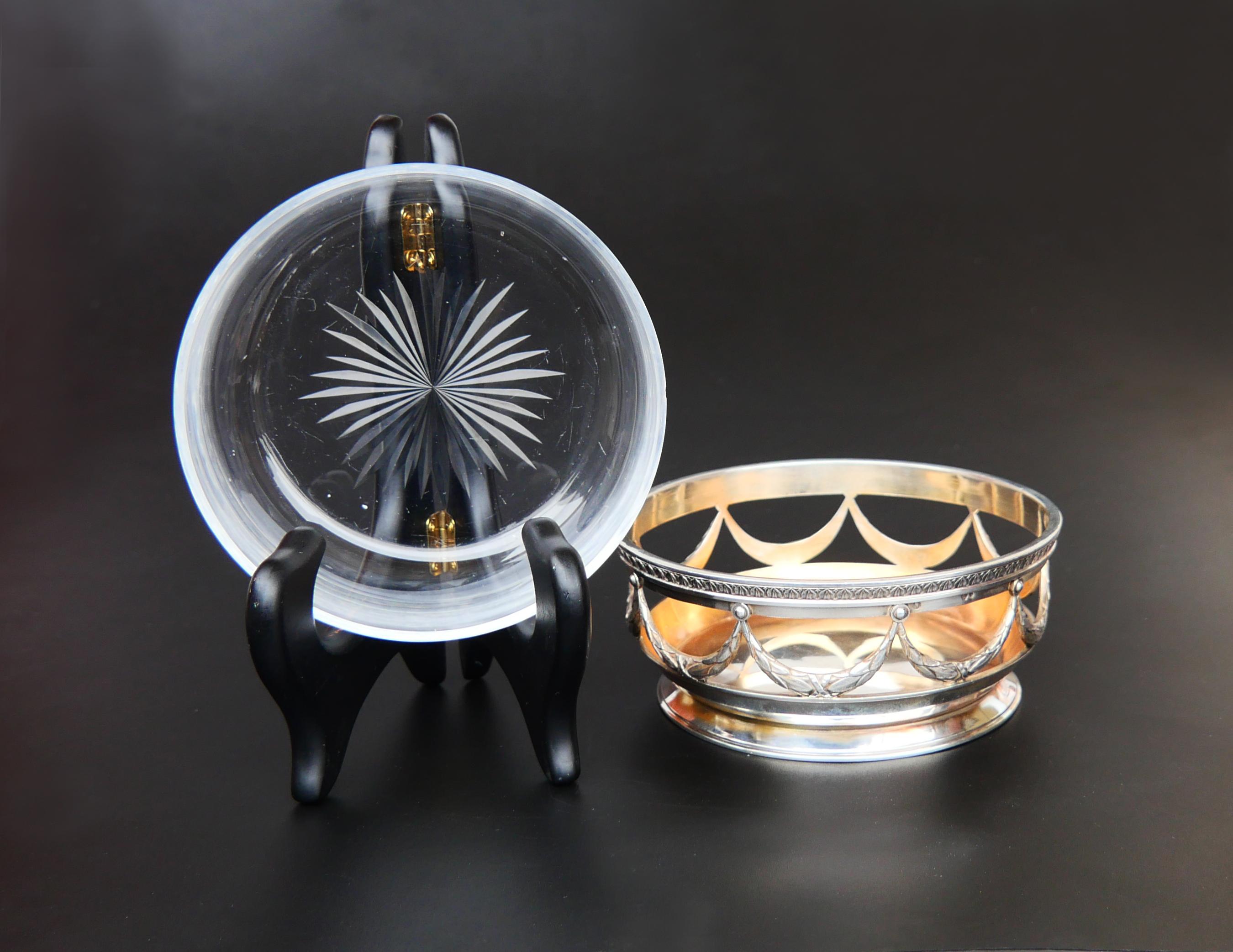 Antike Faberge-Schale aus massivem 84-Silberschliff-Kristallglas im russischen Empire-Stil, 1908-1916 1