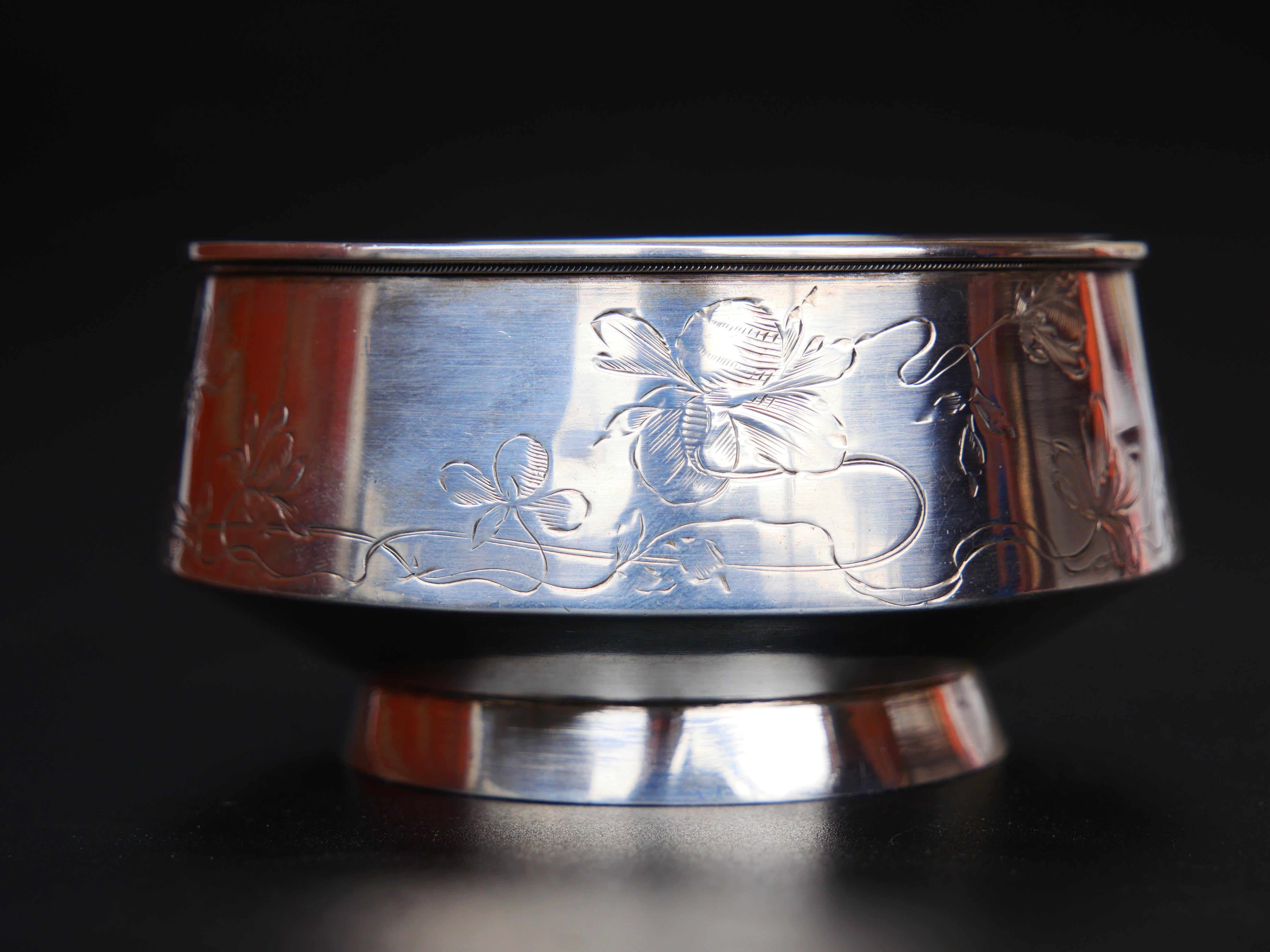 1908 Ciotola Imperiale Russa Art Nouveau S.Shaposhnikov Argento massiccio 84 / 151gr in vendita 4