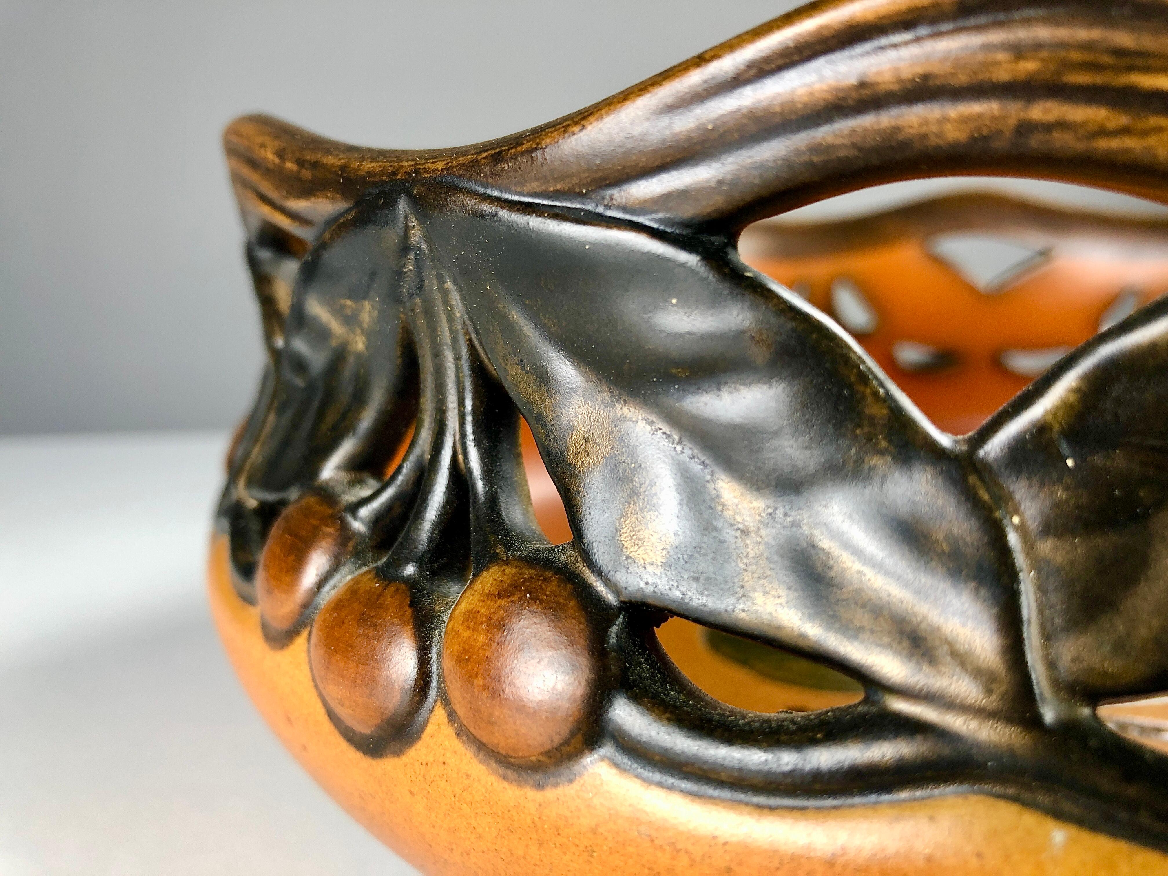 1900's Hand-crafted Danish Art Nouveau Cherry Decorated Bowl by P. Ipsens Enke In Good Condition For Sale In Knebel, DK