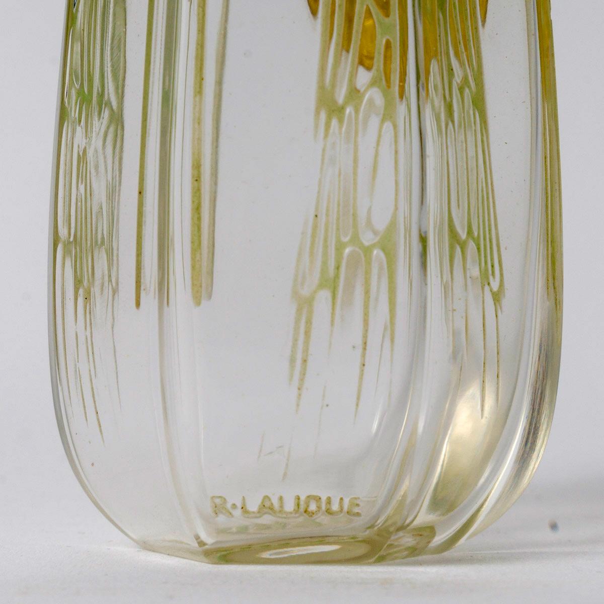 1909 René Lalique Perfume Bottle Cyclamen for Coty Glass Green Patina with Box For Sale 2