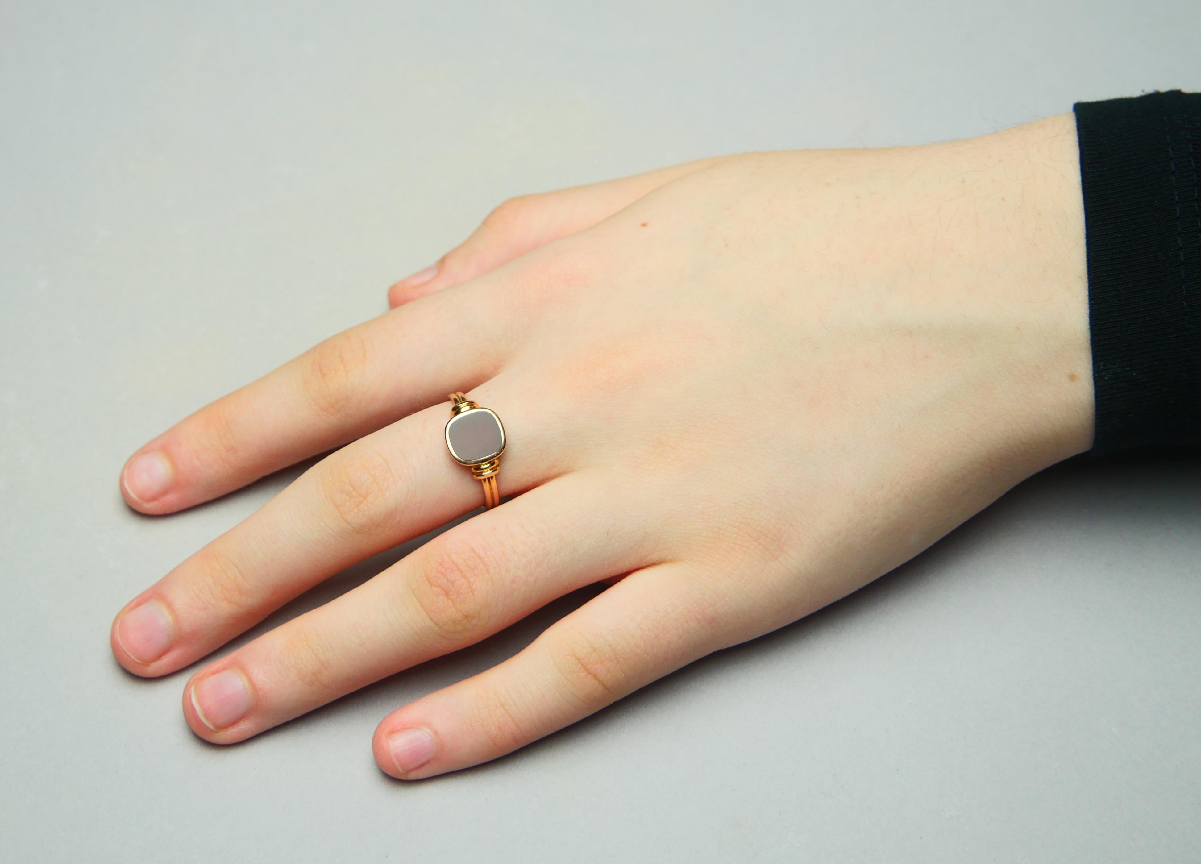 1909 Signet Unisex Ring Carnelian solid 18K Gold ØUS7.25 /3.53gr 2