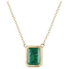 1.90ct 14K Natural Emerald Cut Emerald Bezel Women Necklace - Medium Lush Green