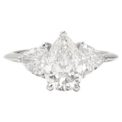 1.90ct Pear Shaped Diamond Ring in 14K White Gold, 1.00ct Side Trillions