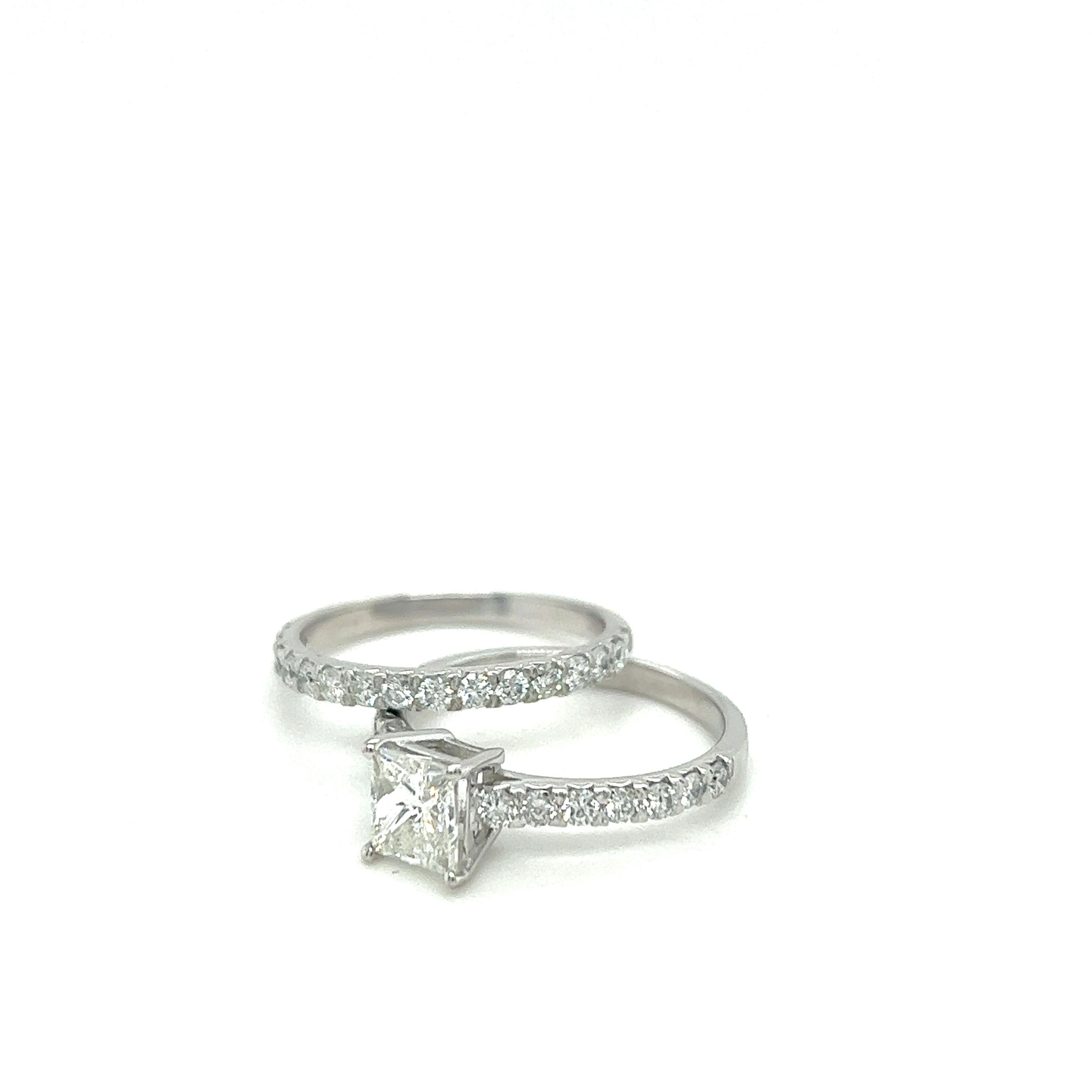 1.90ct Princess Cut Diamond Engagement Ring with Band Set For Sale 1