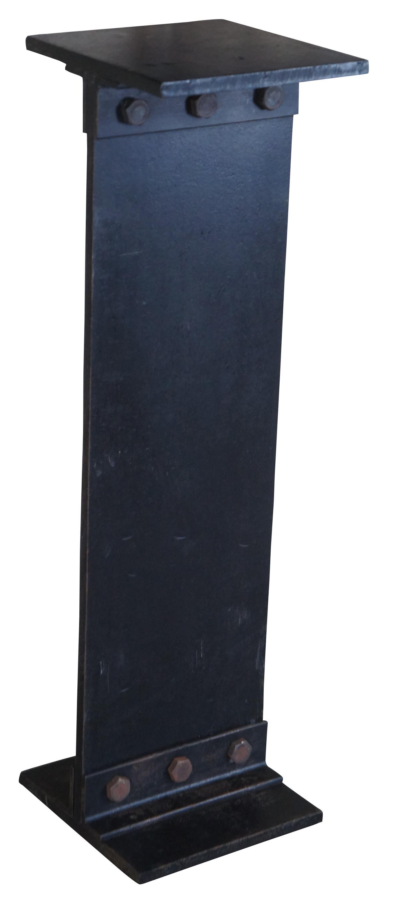 Vintage industrial I beam pedestal art display or plant stand. Made of steel weighing in at 190lbs, this column will support just about anything you can imagine.
  