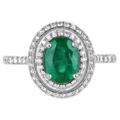 Anello di fidanzamento con smeraldo ovale naturale e doppio diamante aureolato da 1,90tcw 14K