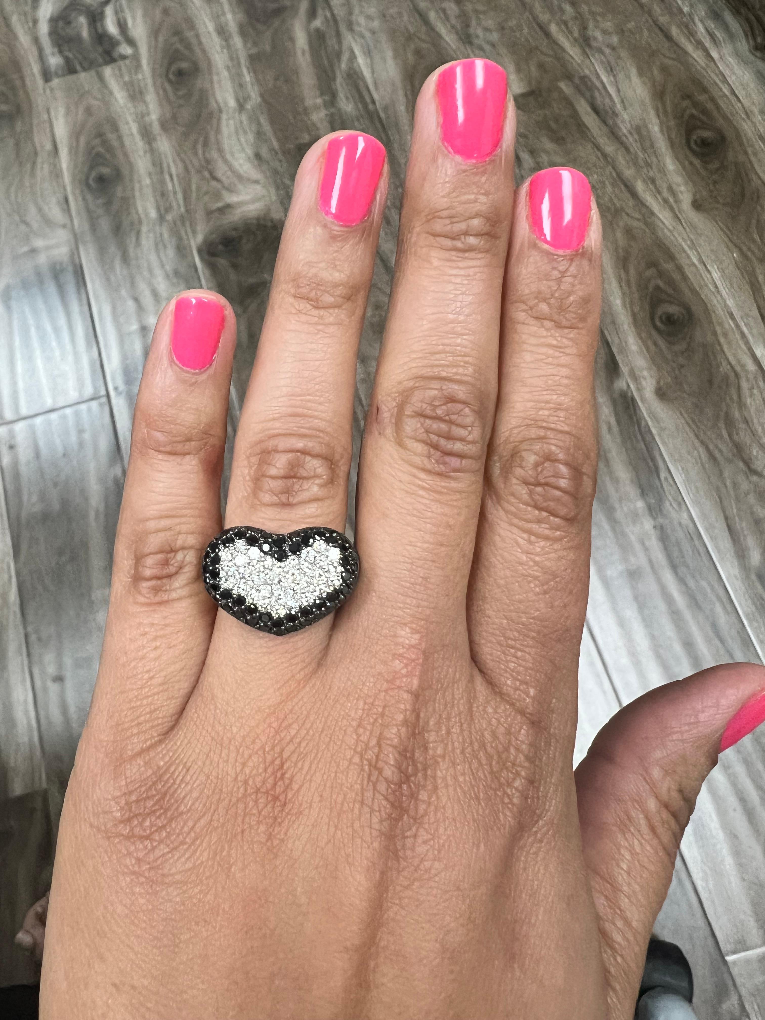 1.91 Carat Black White Diamond White Gold Cocktail Statement Ring In New Condition For Sale In Los Angeles, CA