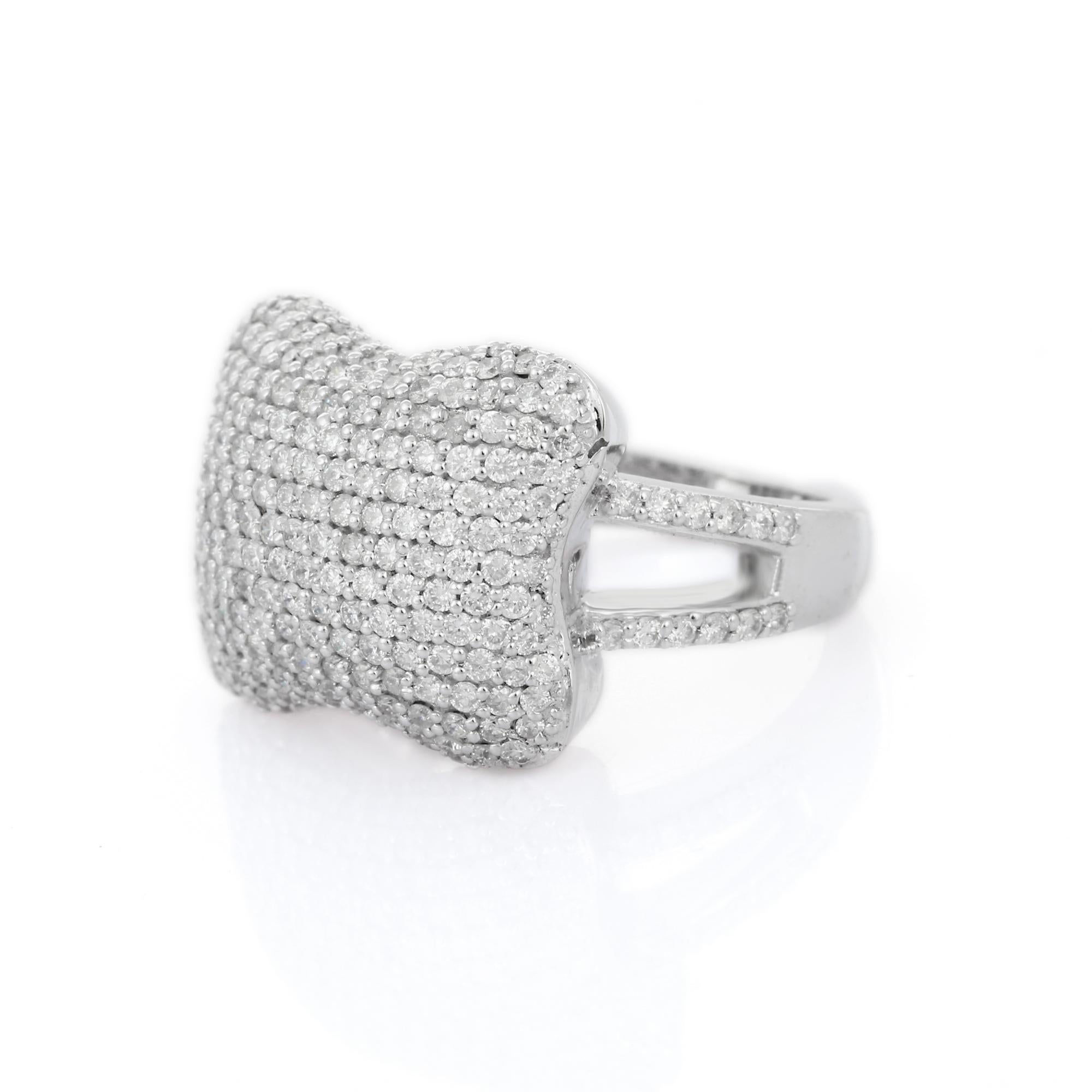 En vente :  Bague fantaisie en or blanc 18 carats avec diamant certifié de 1,91 carat 4