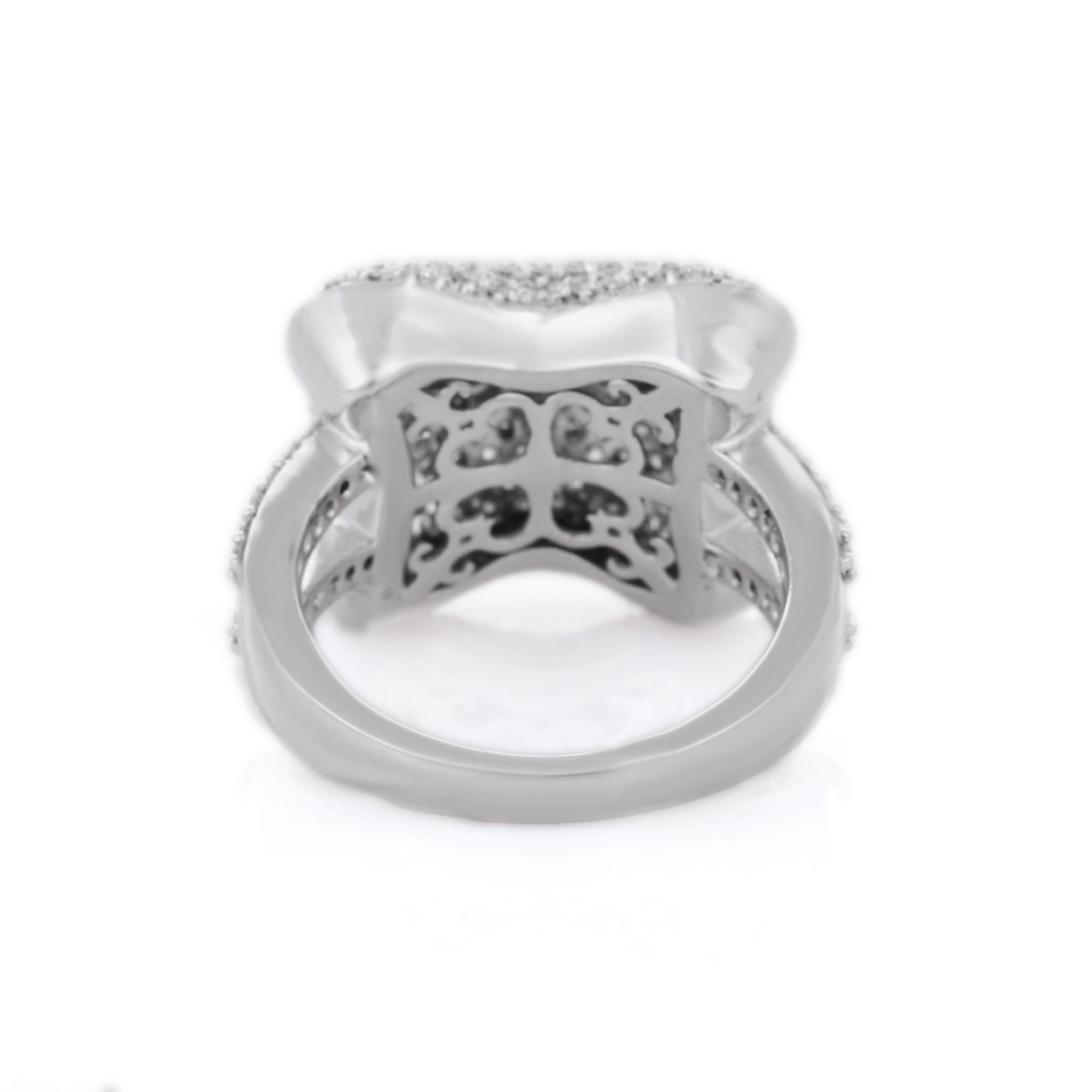 En vente :  Bague fantaisie en or blanc 18 carats avec diamant certifié de 1,91 carat 6